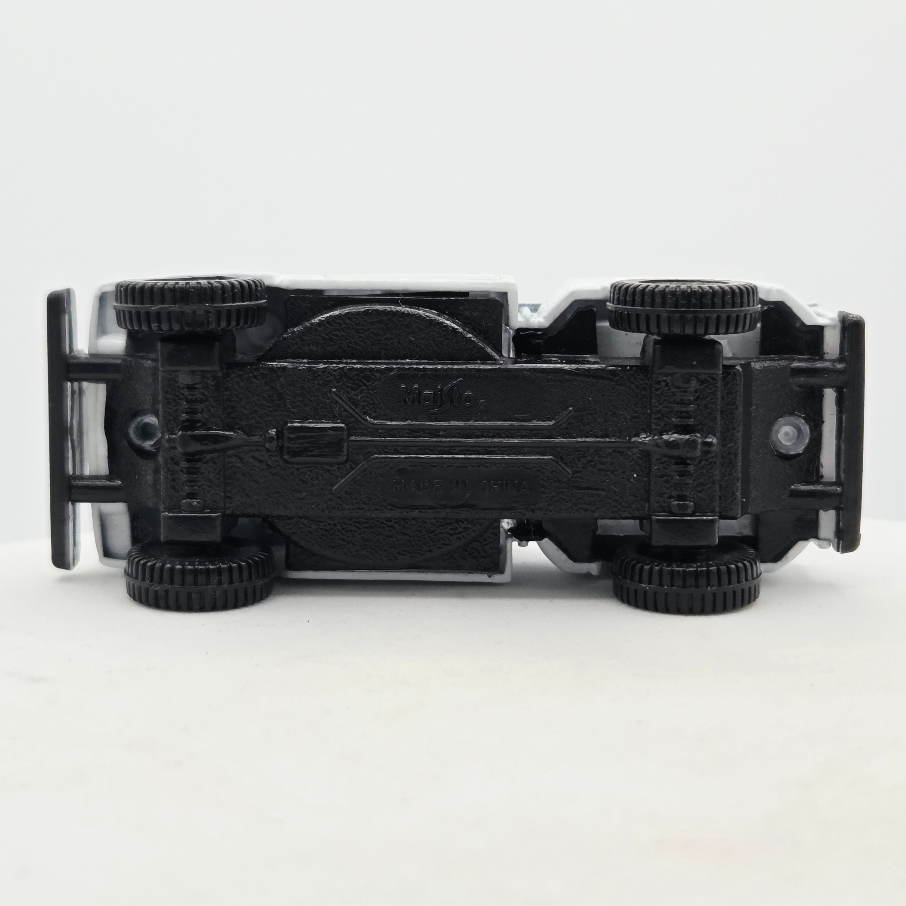 Maisto Ford F-150 Pickup "Dust Devil" 4x4 Truck - Approx. 1:64 (Speed Wheels / Road & Track)