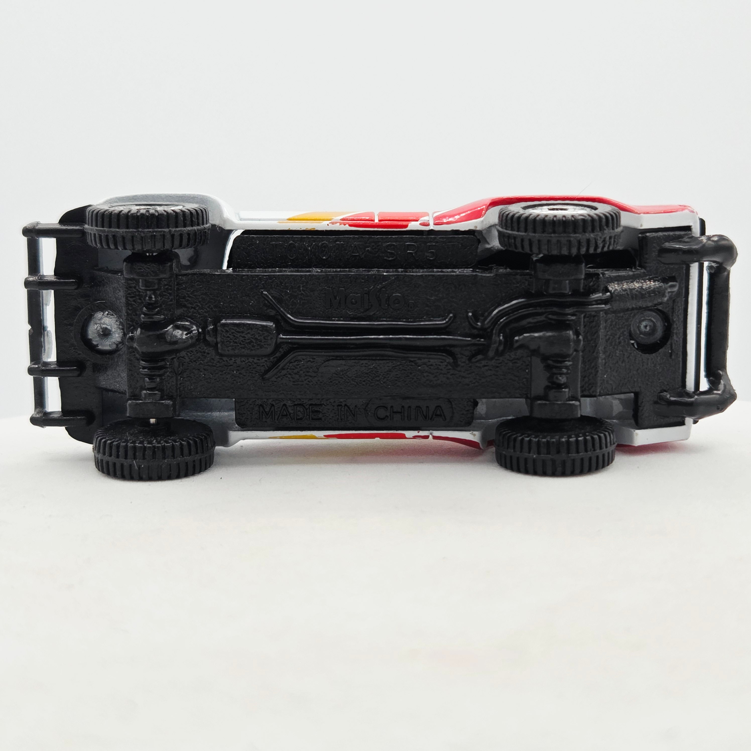 Maisto Toyota SR5 Pickup "Hickey" Baja Rally Truck - Approx. 1:64 (Speed Wheels / Road & Track)