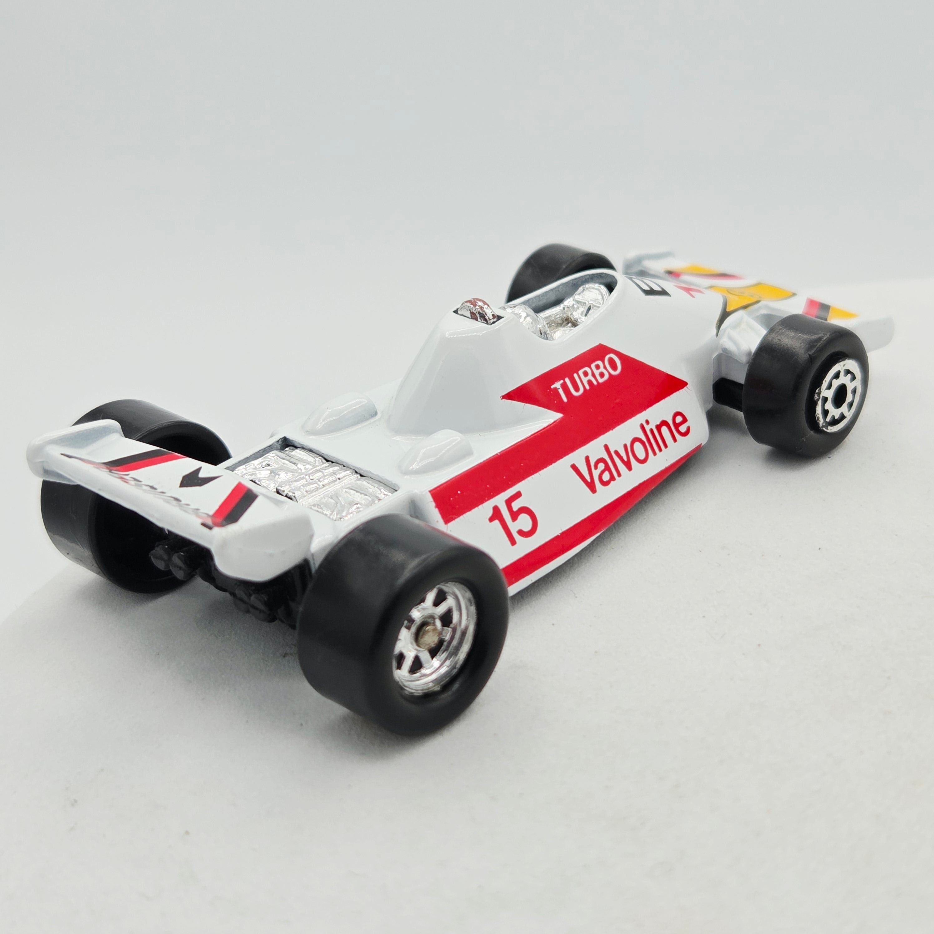Maisto Indy F1 Race Car "Valvoline" - Approx. 1:64 (Speed Wheels / Road & Track)
