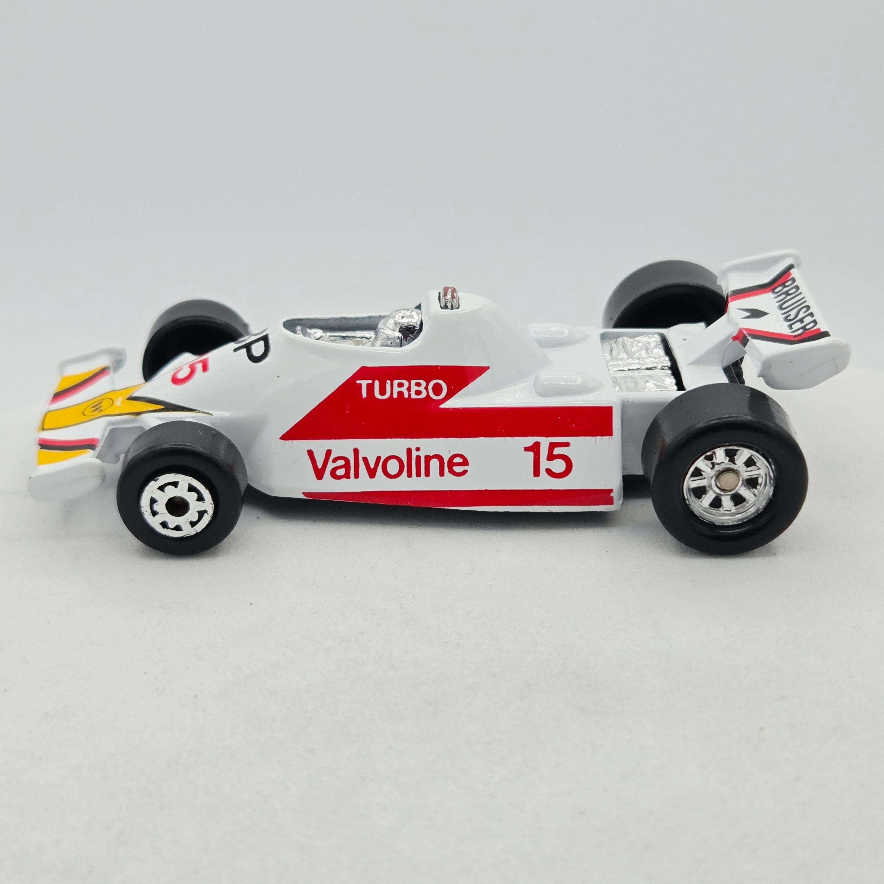 Maisto Indy F1 Race Car "Valvoline" - Approx. 1:64 (Speed Wheels / Road & Track)