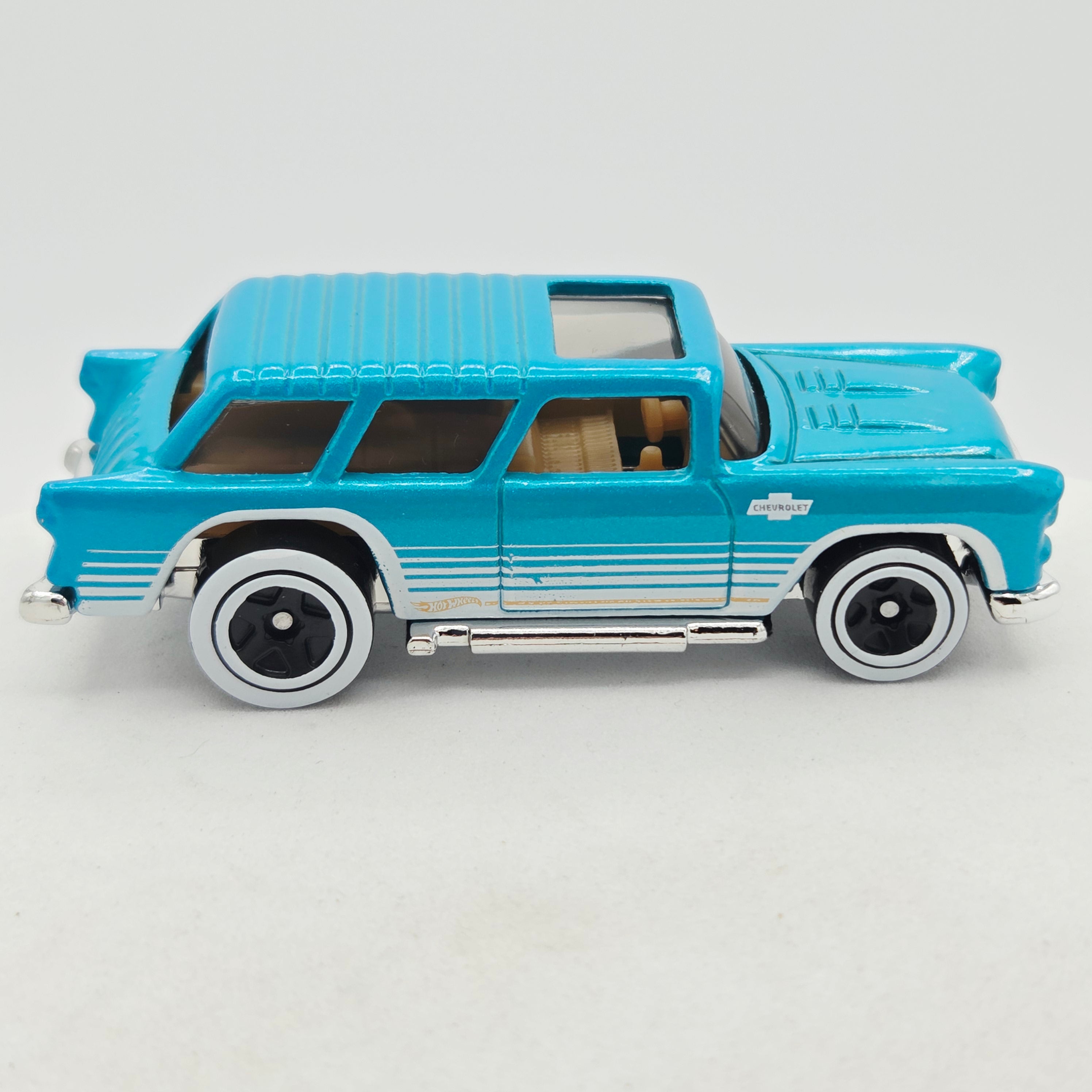 Hot Wheels Classic Nomad (2024 HW Getaways 5 Pack - Multipack Exclusive)