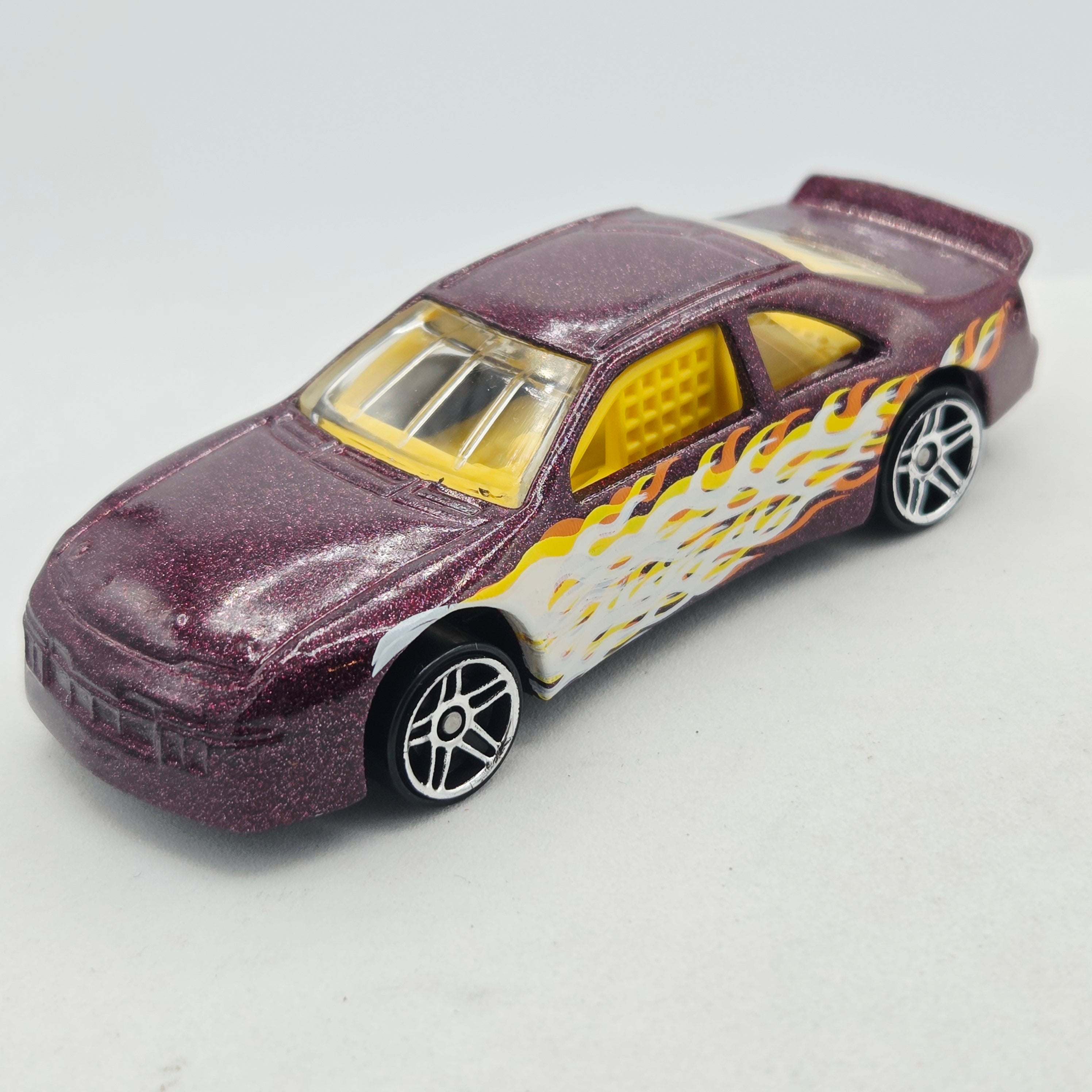 Hot Wheels T-Bird Stocker (2000 HW Forces of Nature 5 Pack - Multipack Exclusive)