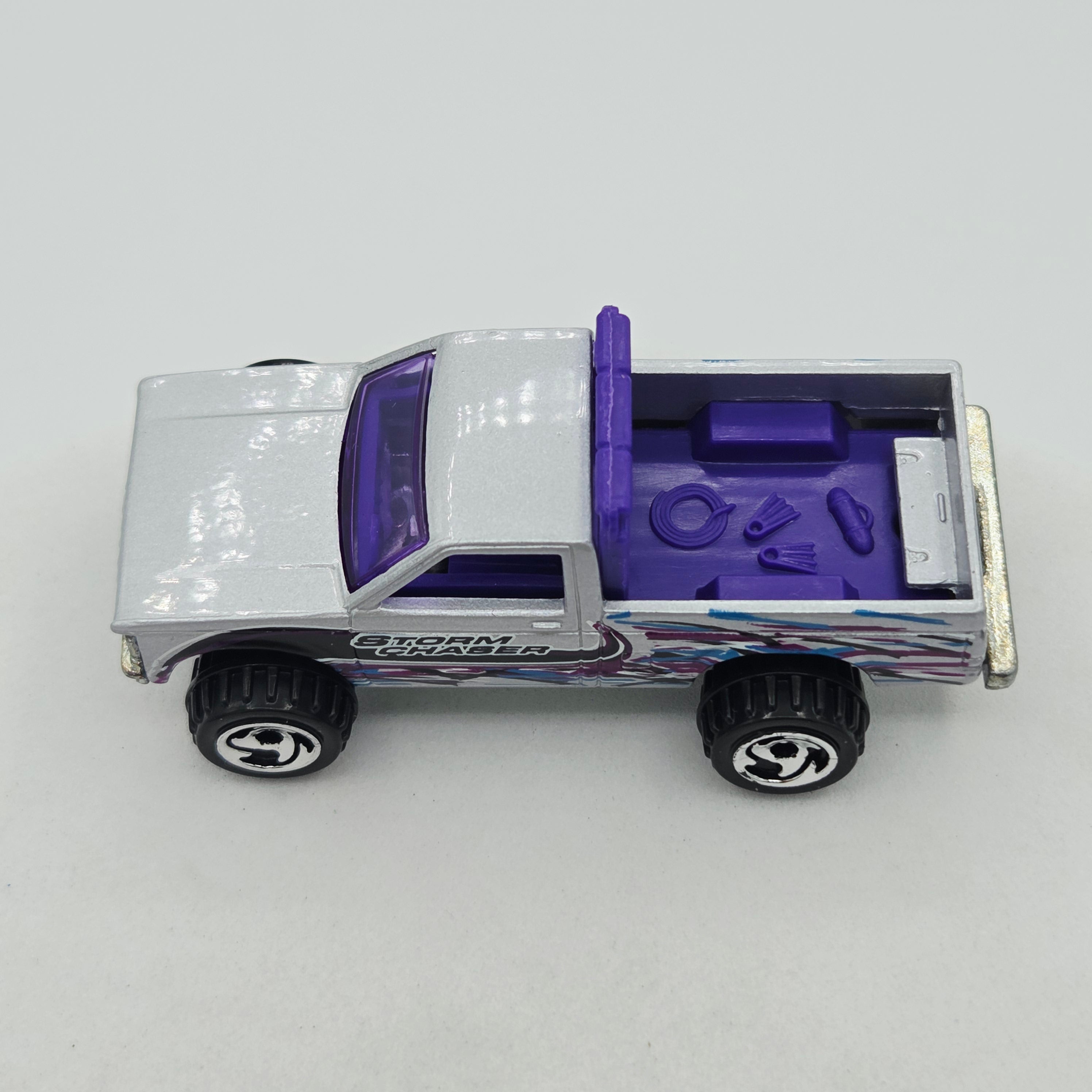 Hot Wheels Chevy / GMC Pickup - Pathbeater, Surf Patrol "Storm Chaser" (2000 HW Basic / Mainline)