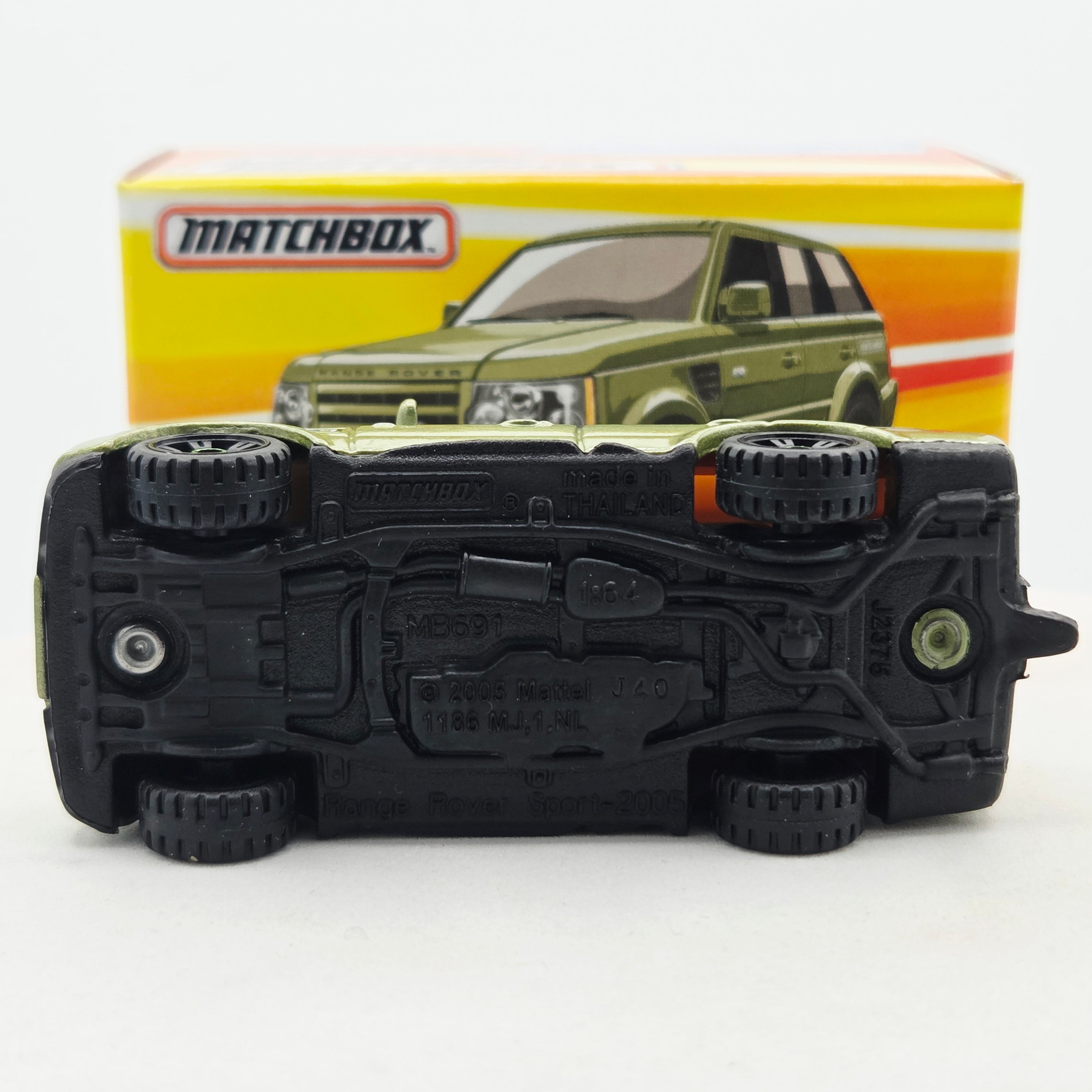 Matchbox '05 Range Rover Sport (2017 Best of Matchbox - Toys R Us Exclusive)