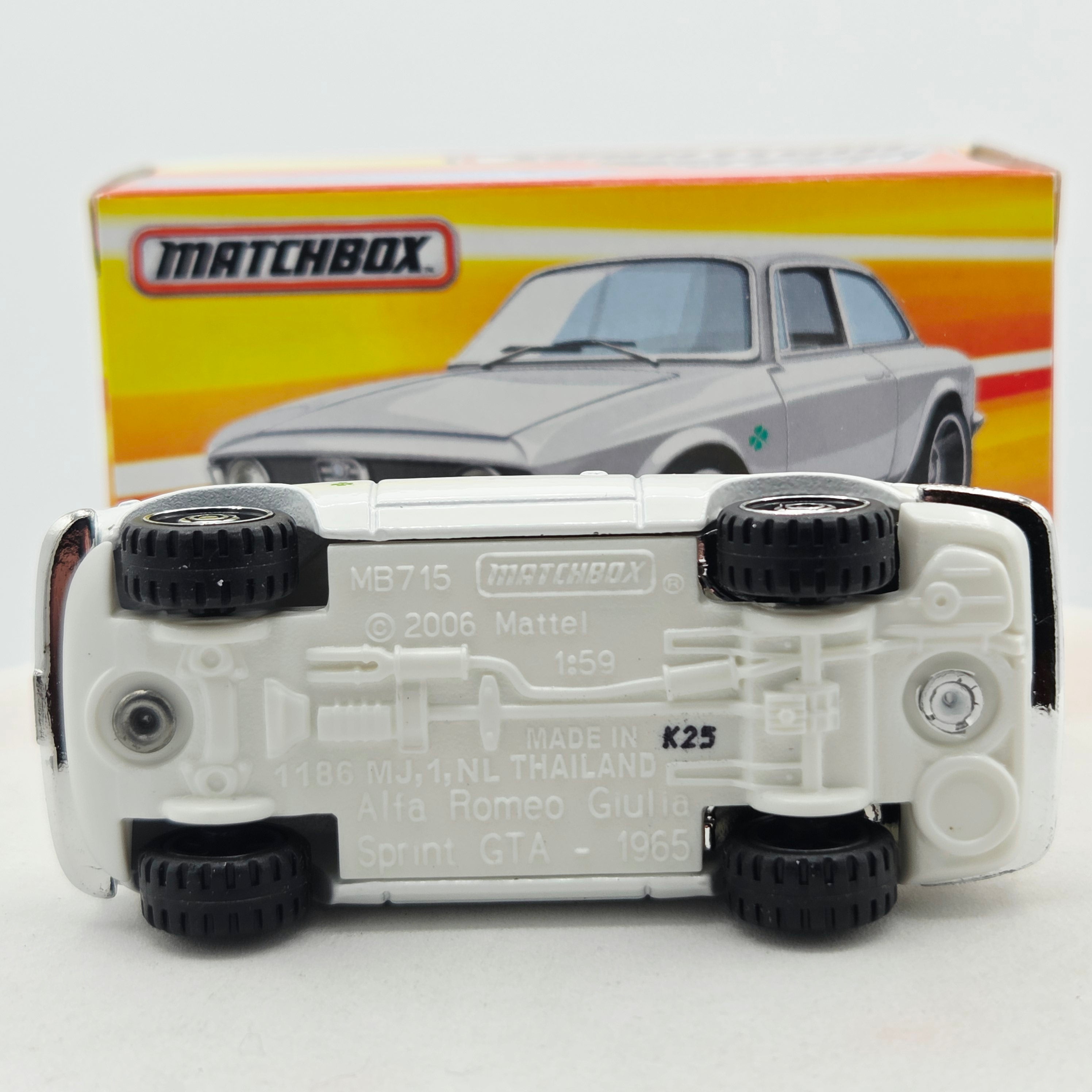 Matchbox '65 Alfa Romeo Giula Sprint GTA (2017 Best of Matchbox - Toys R Us Exclusive)