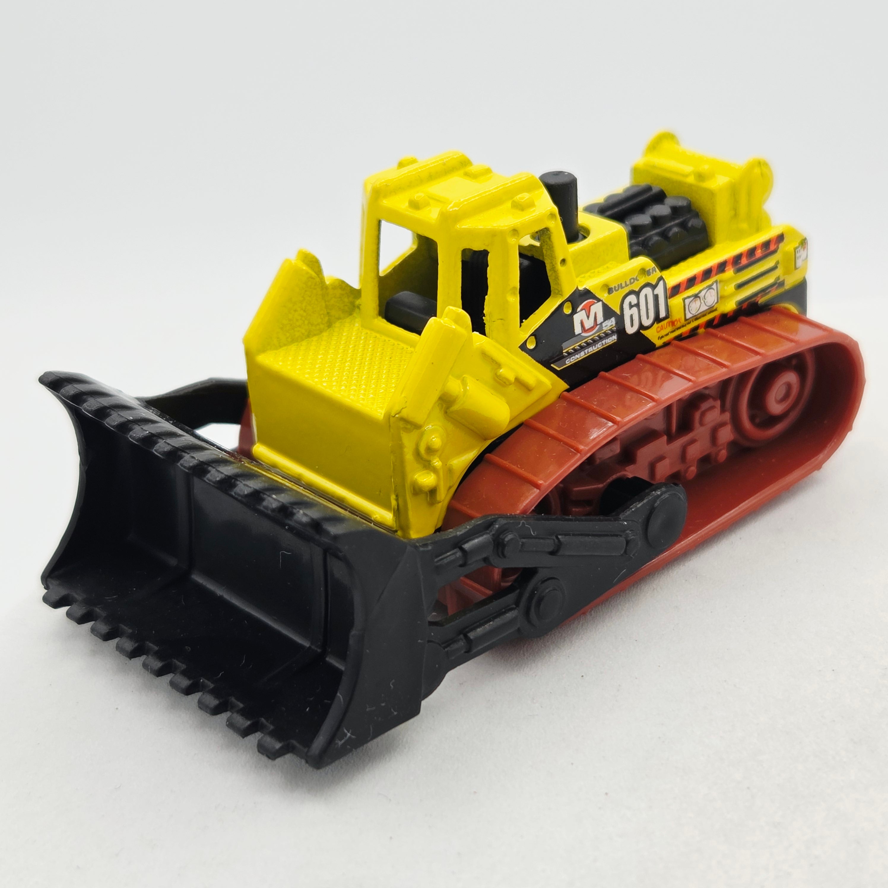 Matchbox '04 Bulldozer / Super Dozer "M" (2005 MBX Construction 5 Pack - Multipack Exclusive)