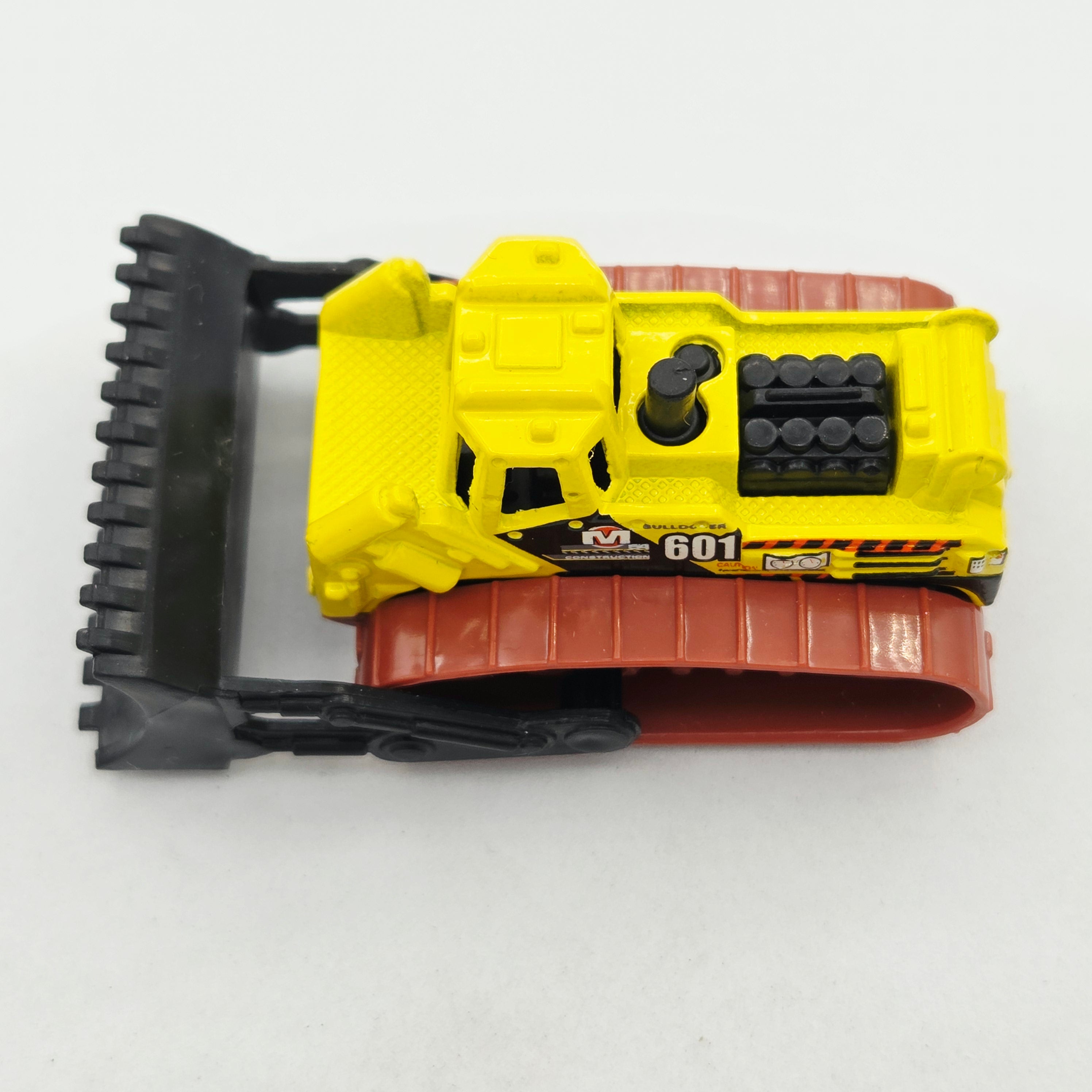 Matchbox '04 Bulldozer / Super Dozer "M" (2005 MBX Construction 5 Pack - Multipack Exclusive)