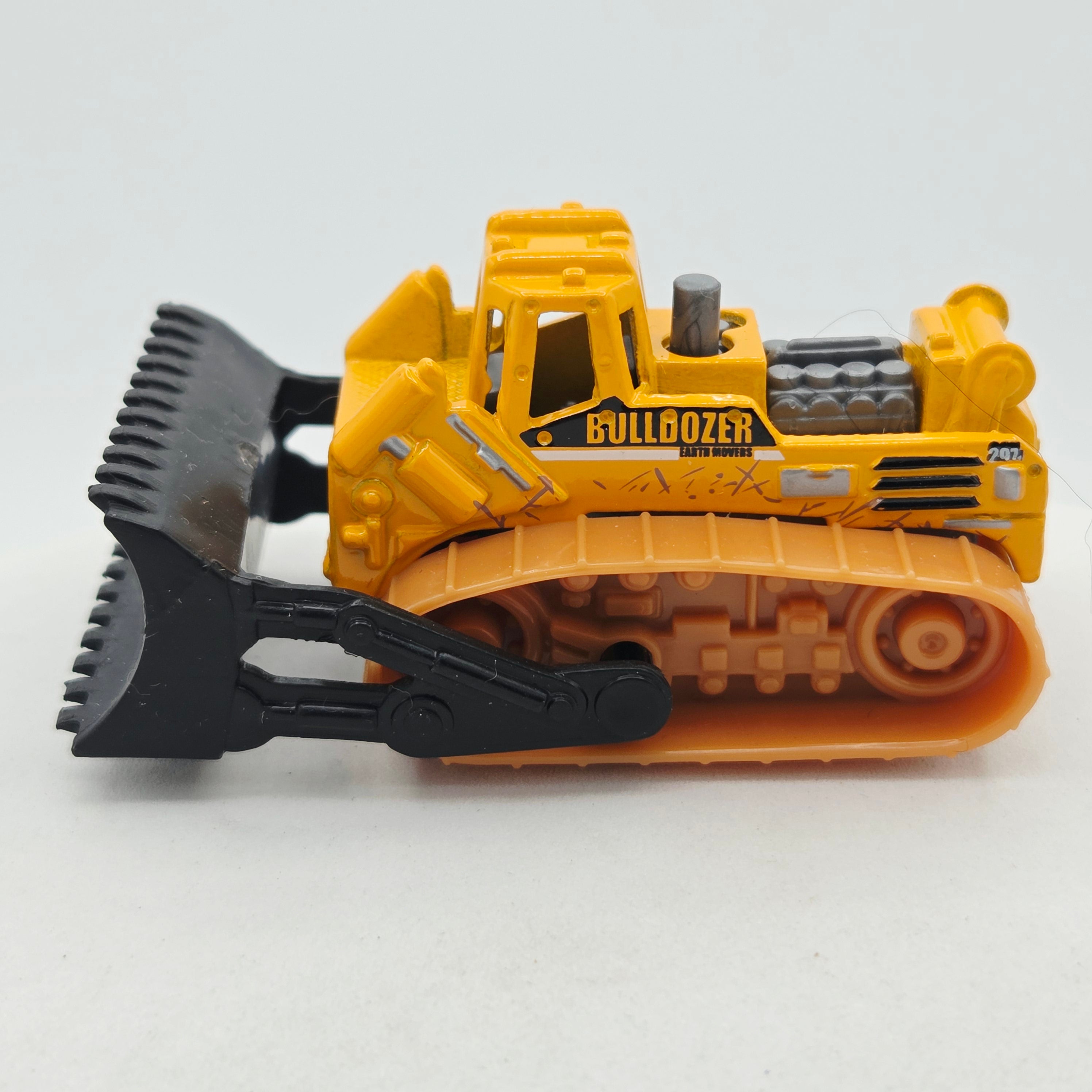 Matchbox '04 Bulldozer / Super Dozer (2008 MBX 10 Pack Exclusive)
