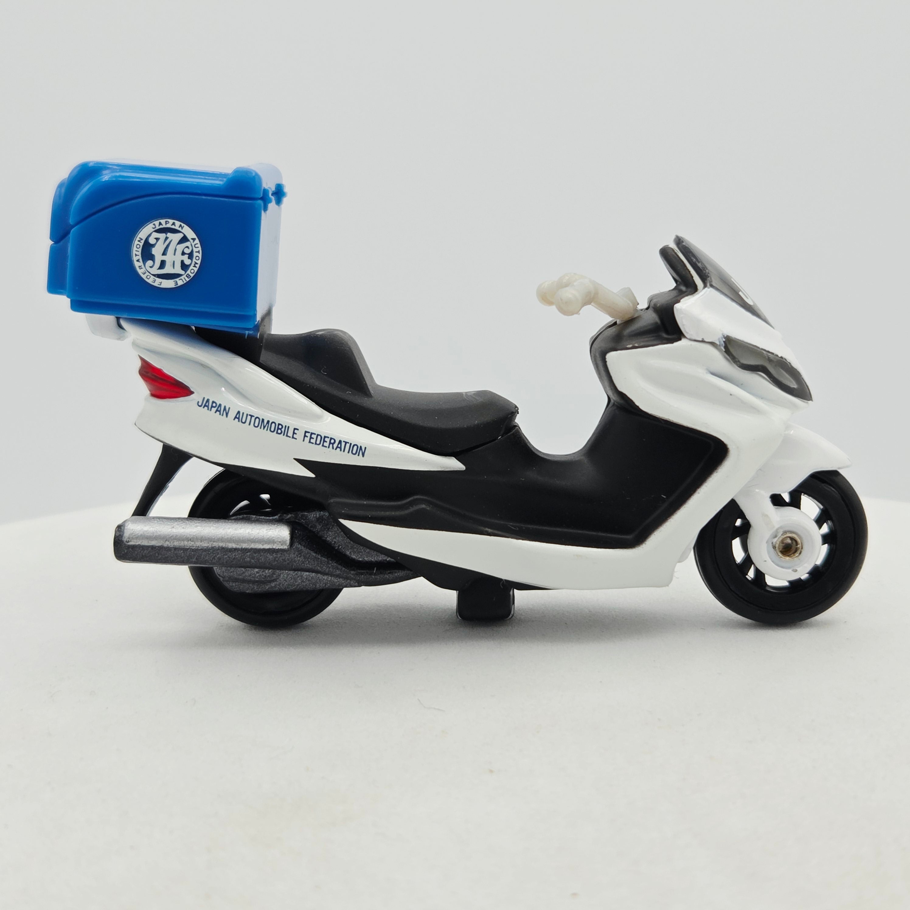 Takara Tomy - Suzuki Skywave Motorcycle #104 "JAF" (Classic Tomica Minicars)