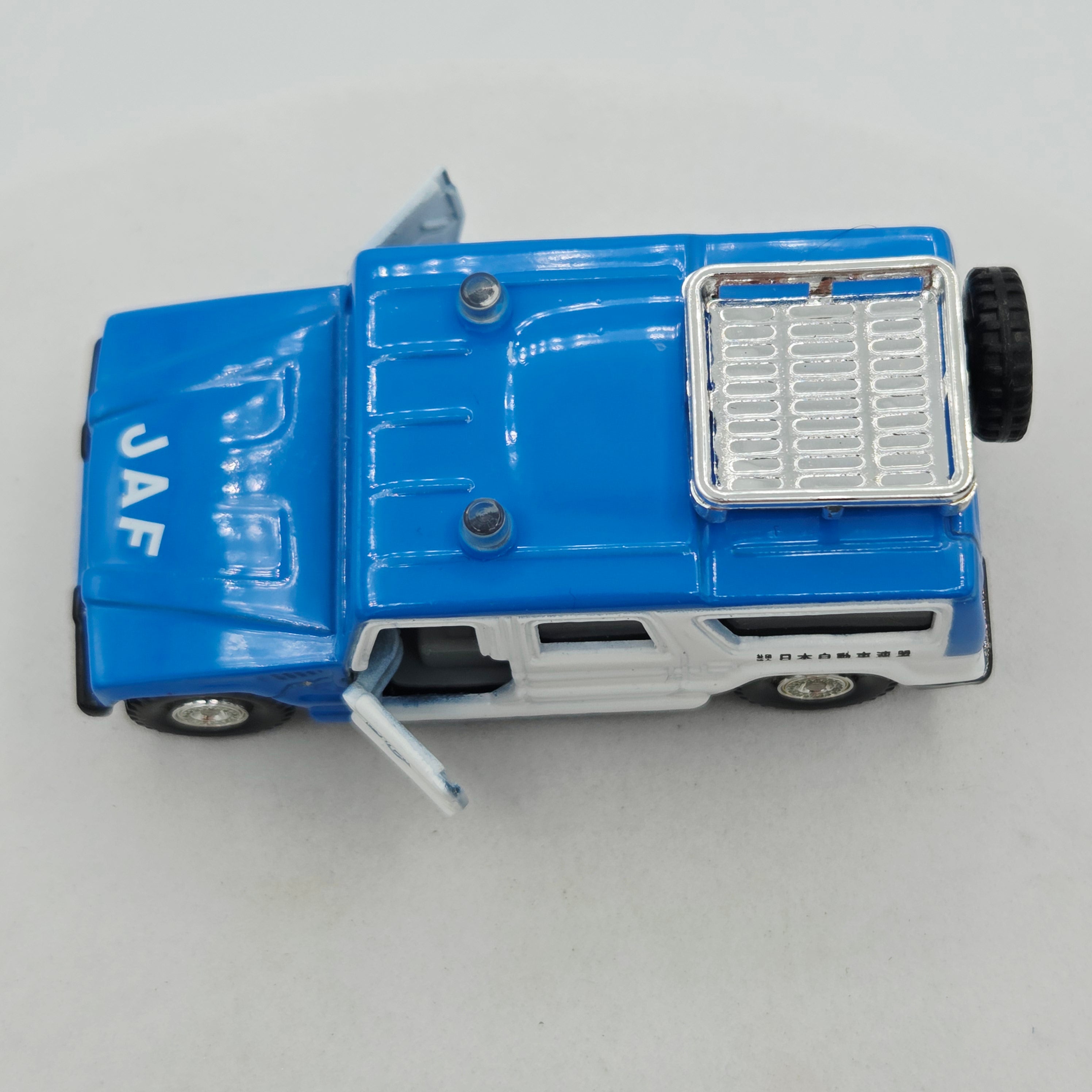 Takara Tomy - Toyota Mega Cruiser JAF Work Car #3 (Classic Tomica Minicars)
