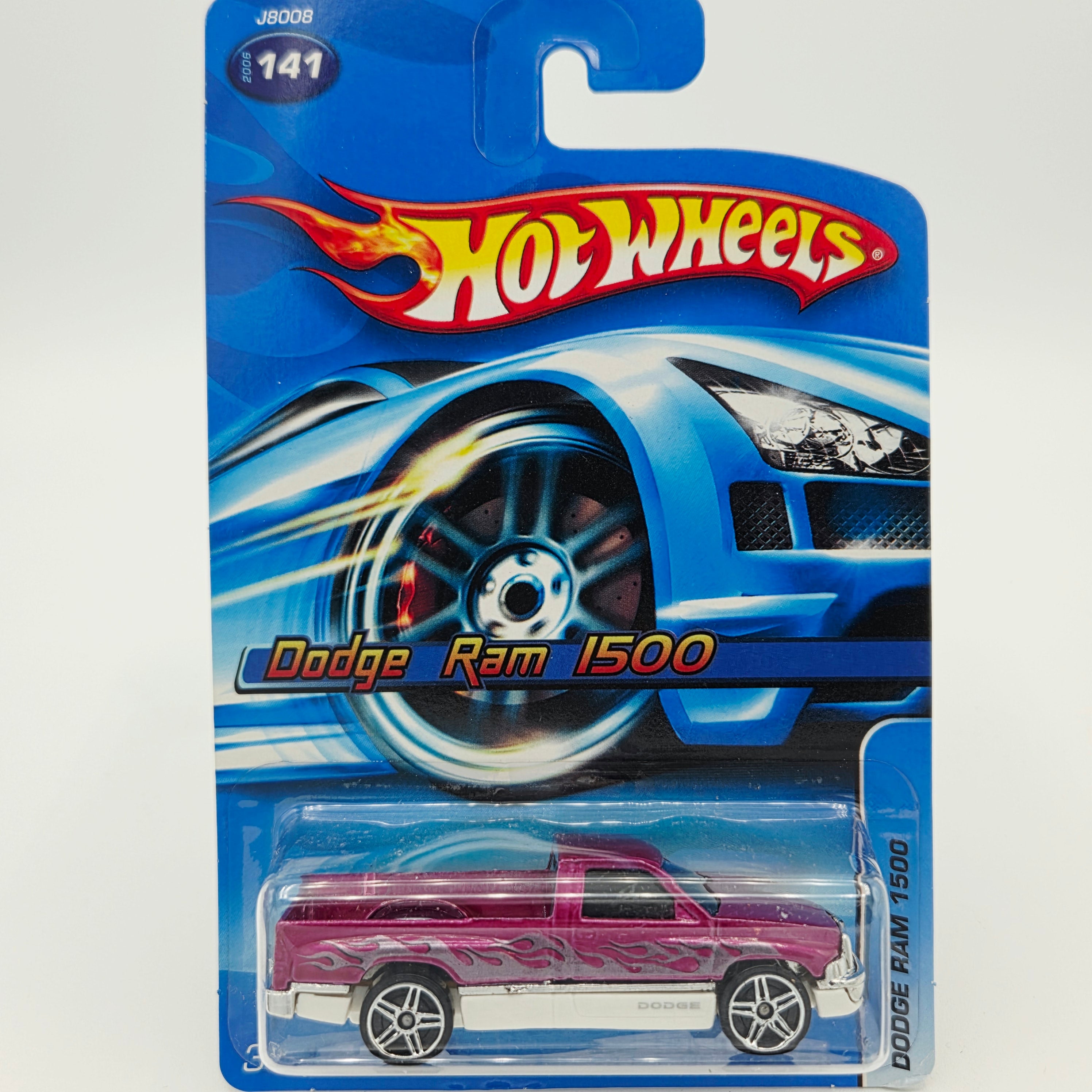 Hot Wheels '95 Dodge Ram 1500 Pickup - Magenta (2006 HW Basic)