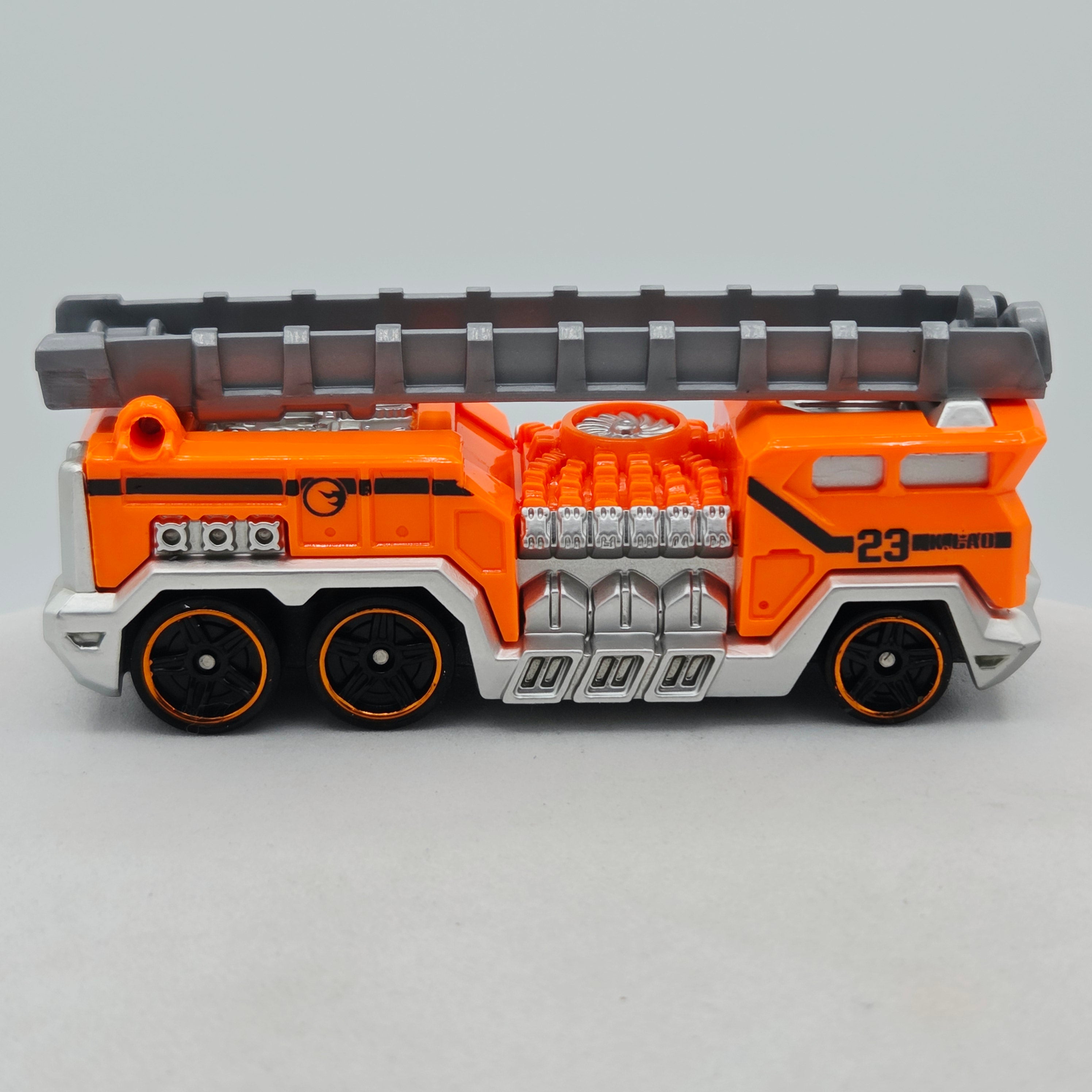 Hot Wheels 5 Alarm Fire Truck - Tandem Axel (2009 HW Basic - New Models)