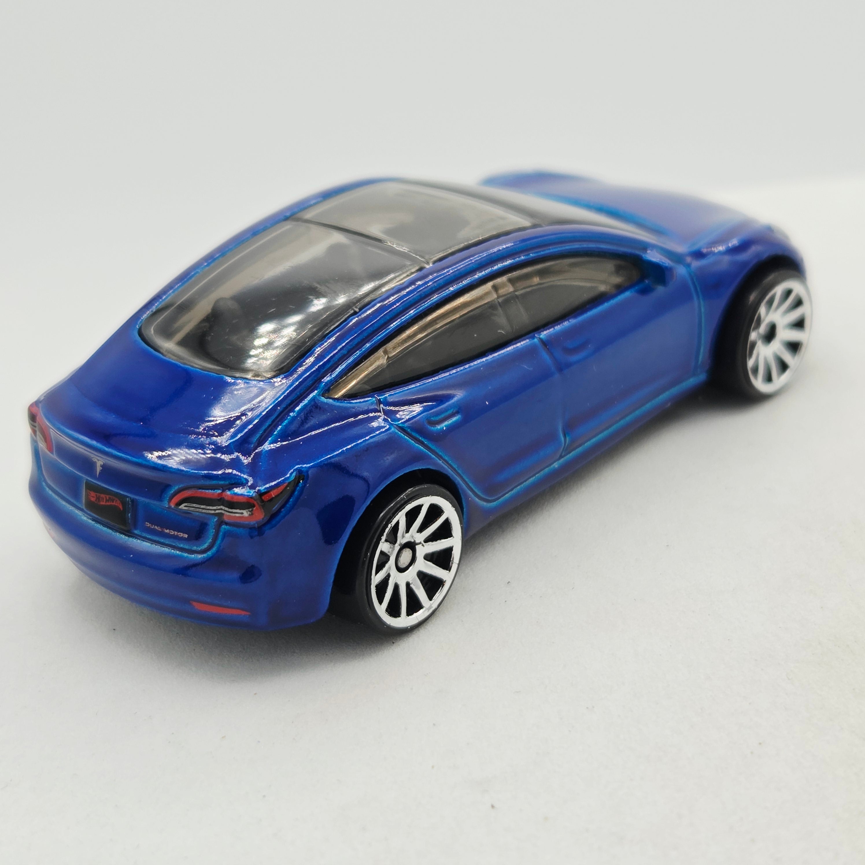 Hot Wheels Tesla Model 3 (2020 HW Basic - Factory Fresh)