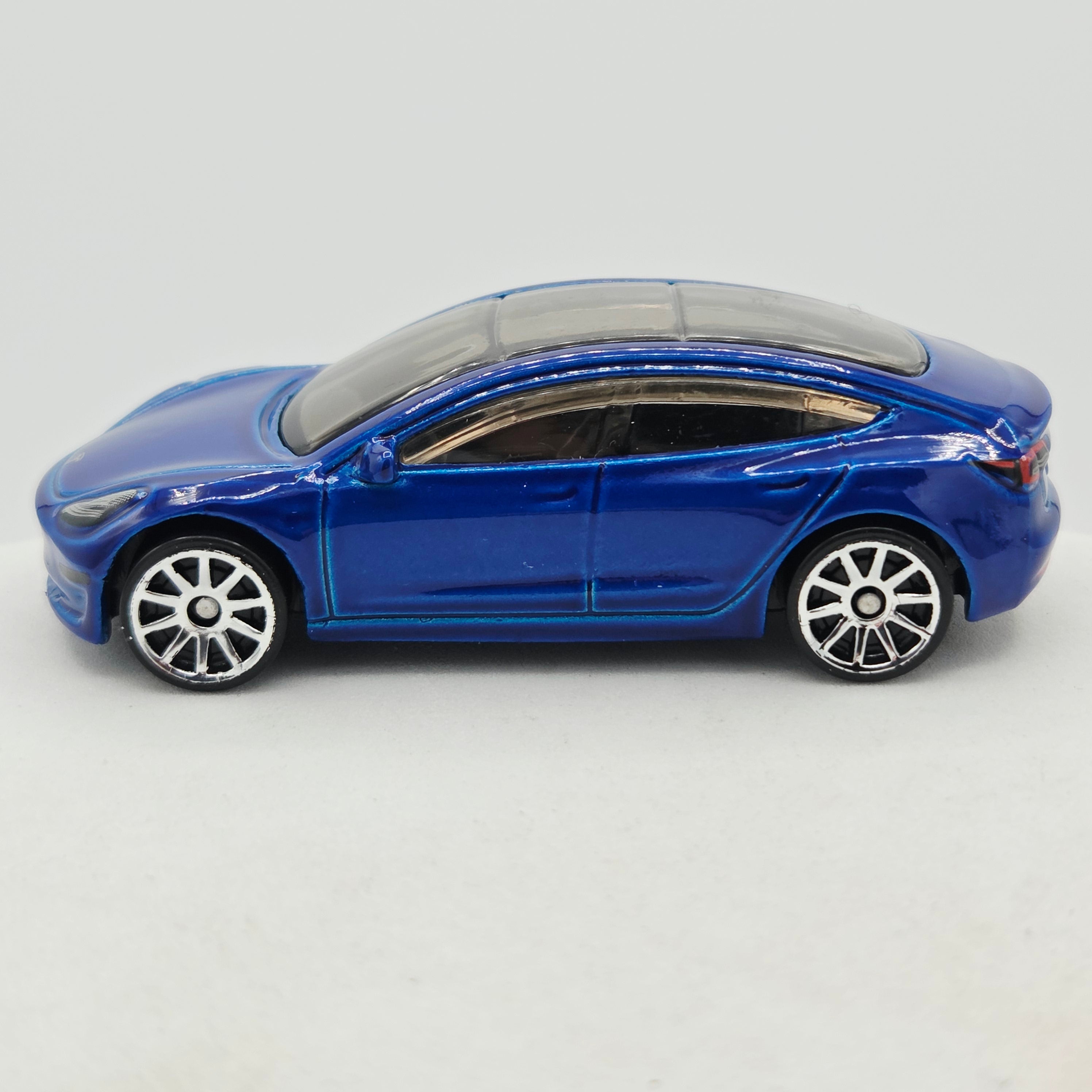 Hot Wheels Tesla Model 3 (2020 HW Basic - Factory Fresh)