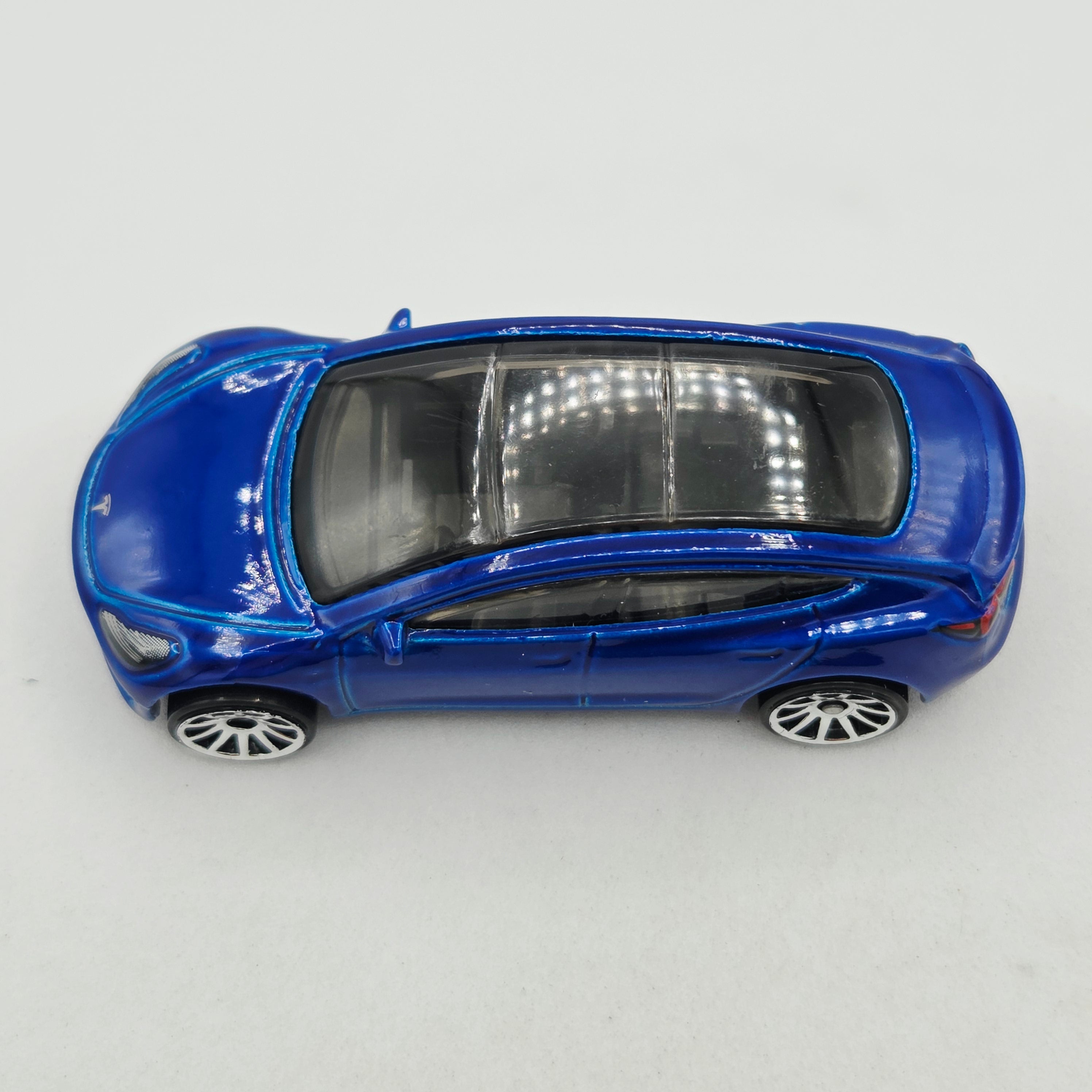 Hot Wheels Tesla Model 3 (2020 HW Basic - Factory Fresh)