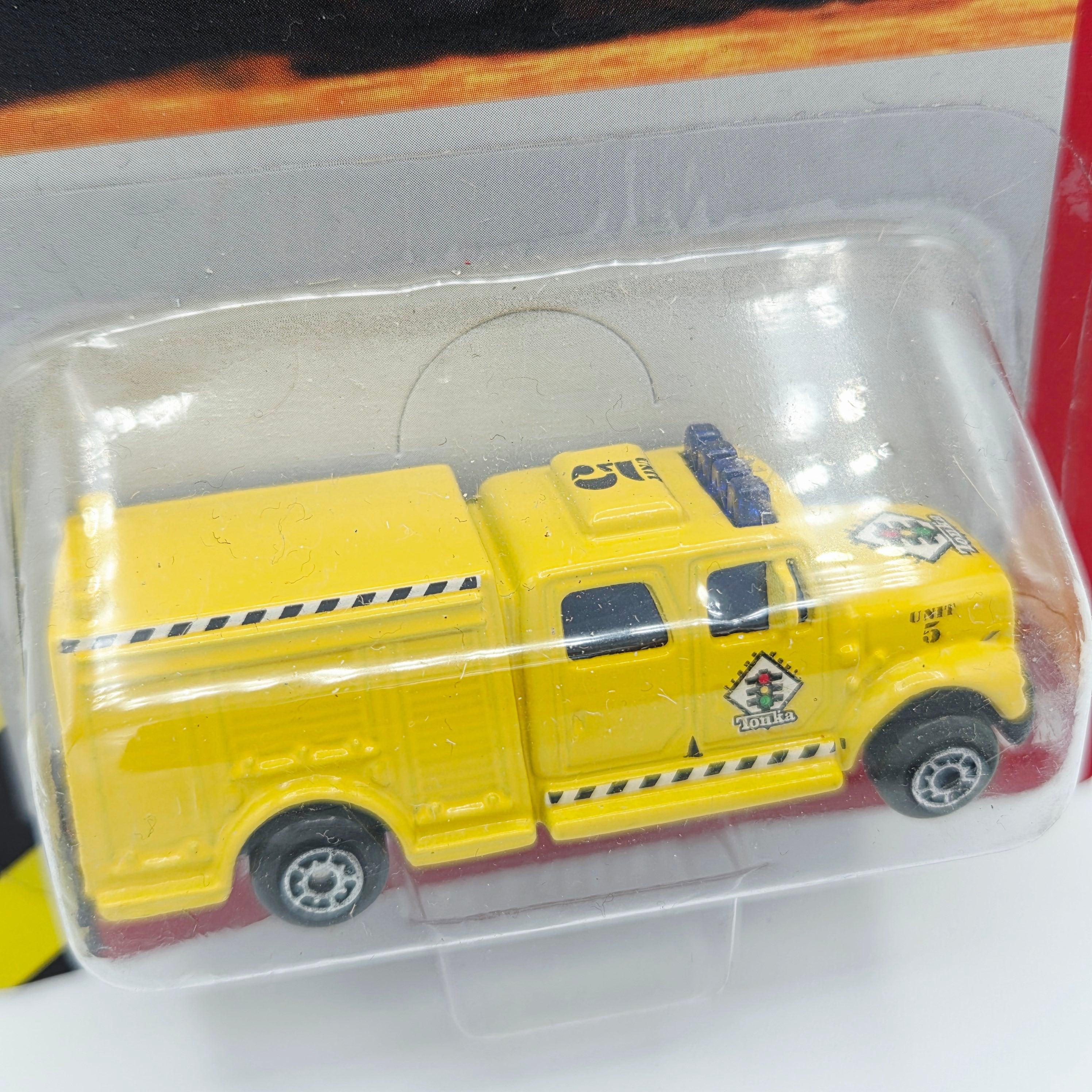 Maisto Equipment Truck / Fire Truck - Approx. 1:64 (1999 Tonka / Hasbro)