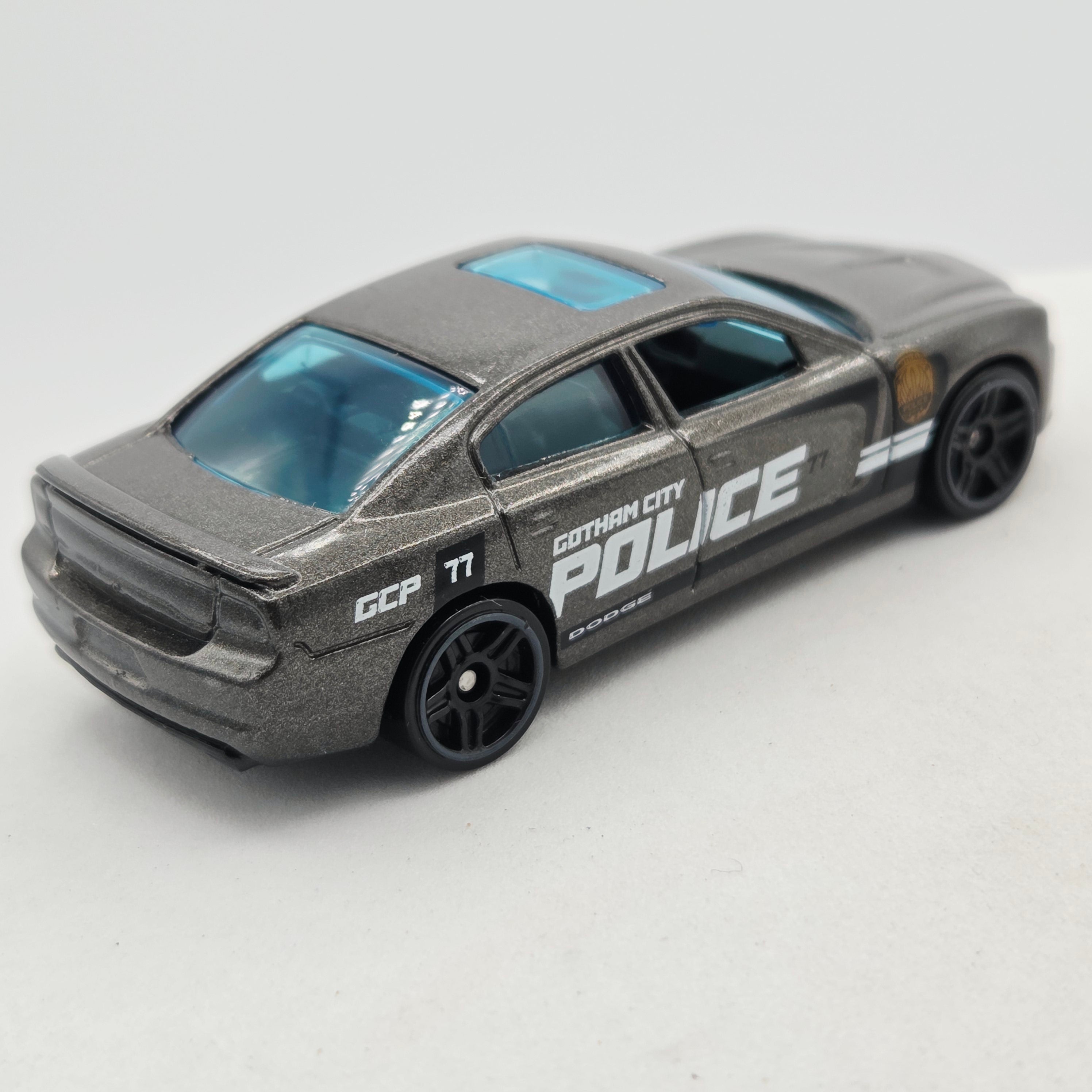 Hot Wheels '11 Dodge Charger R/T Police Car (2025 HW Basic - Batman)