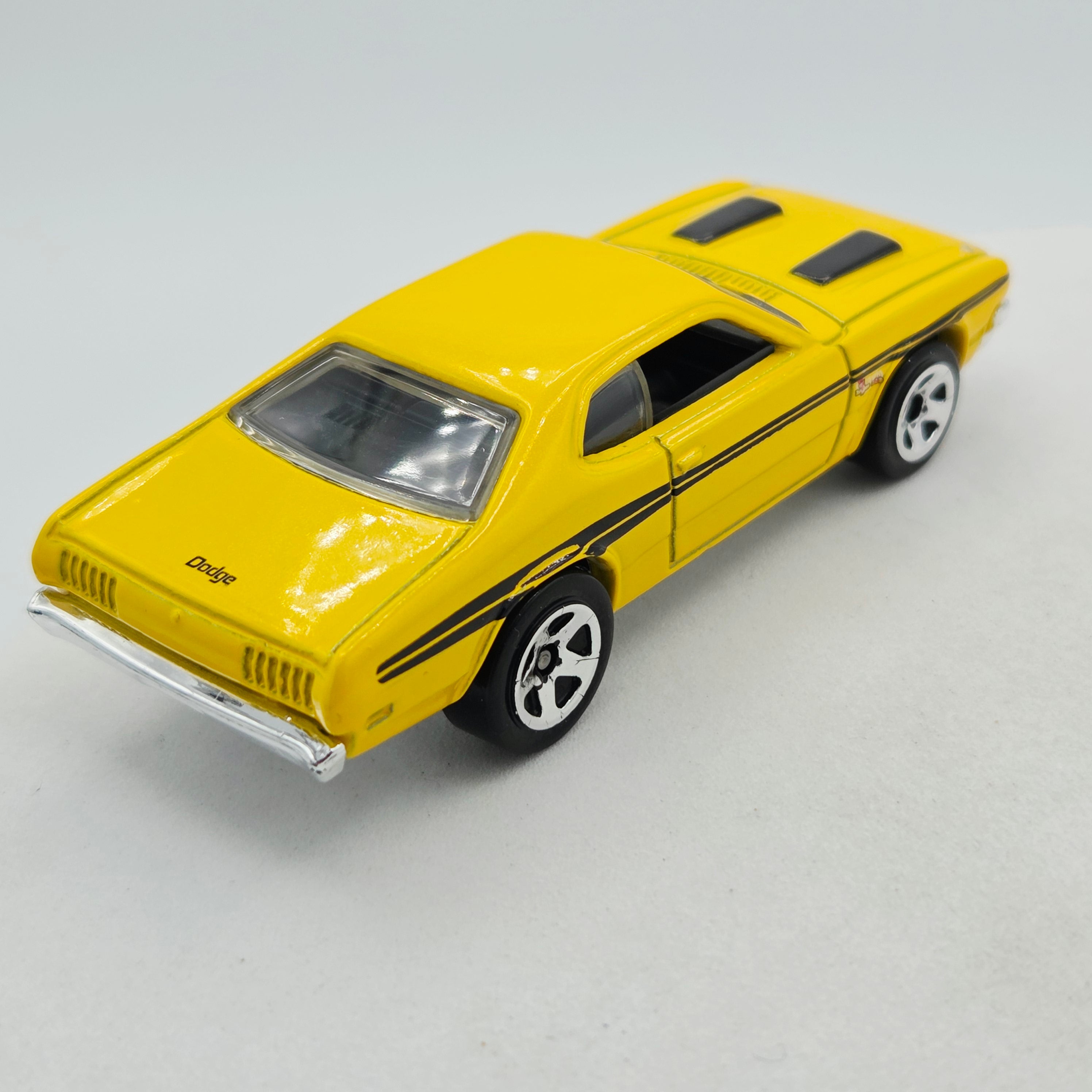 Hot Wheels '71 Dodge Demon (2009 HW Basic - New Models)