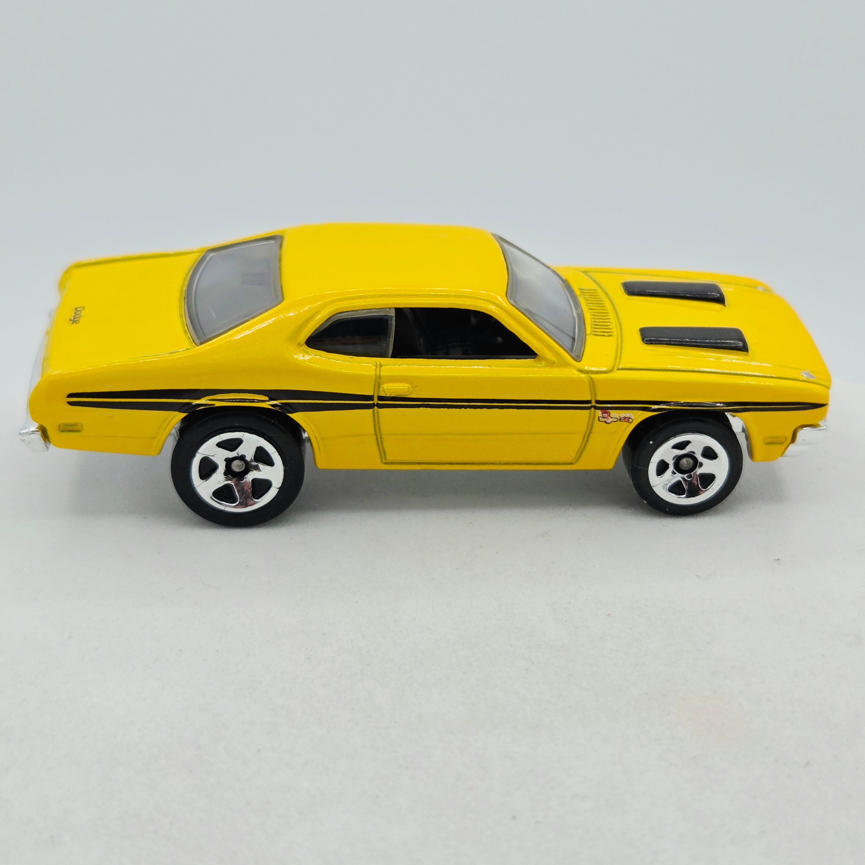 Hot Wheels '71 Dodge Demon (2009 HW Basic - New Models)