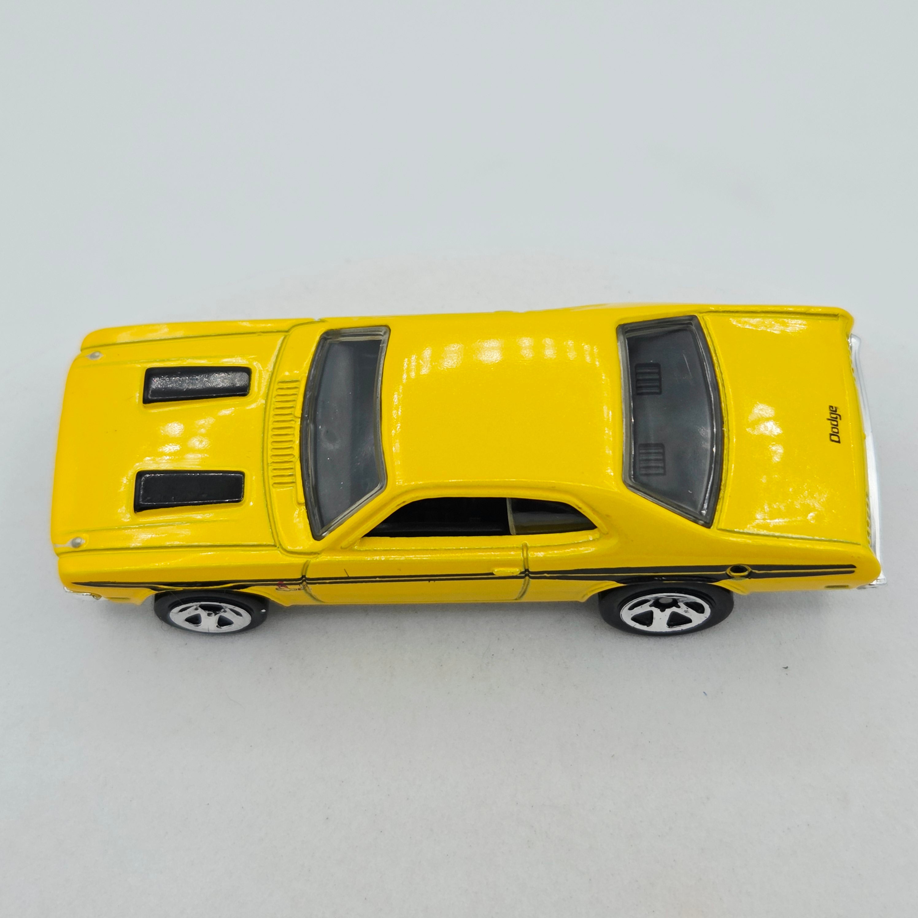 Hot Wheels '71 Dodge Demon (2009 HW Basic - New Models)