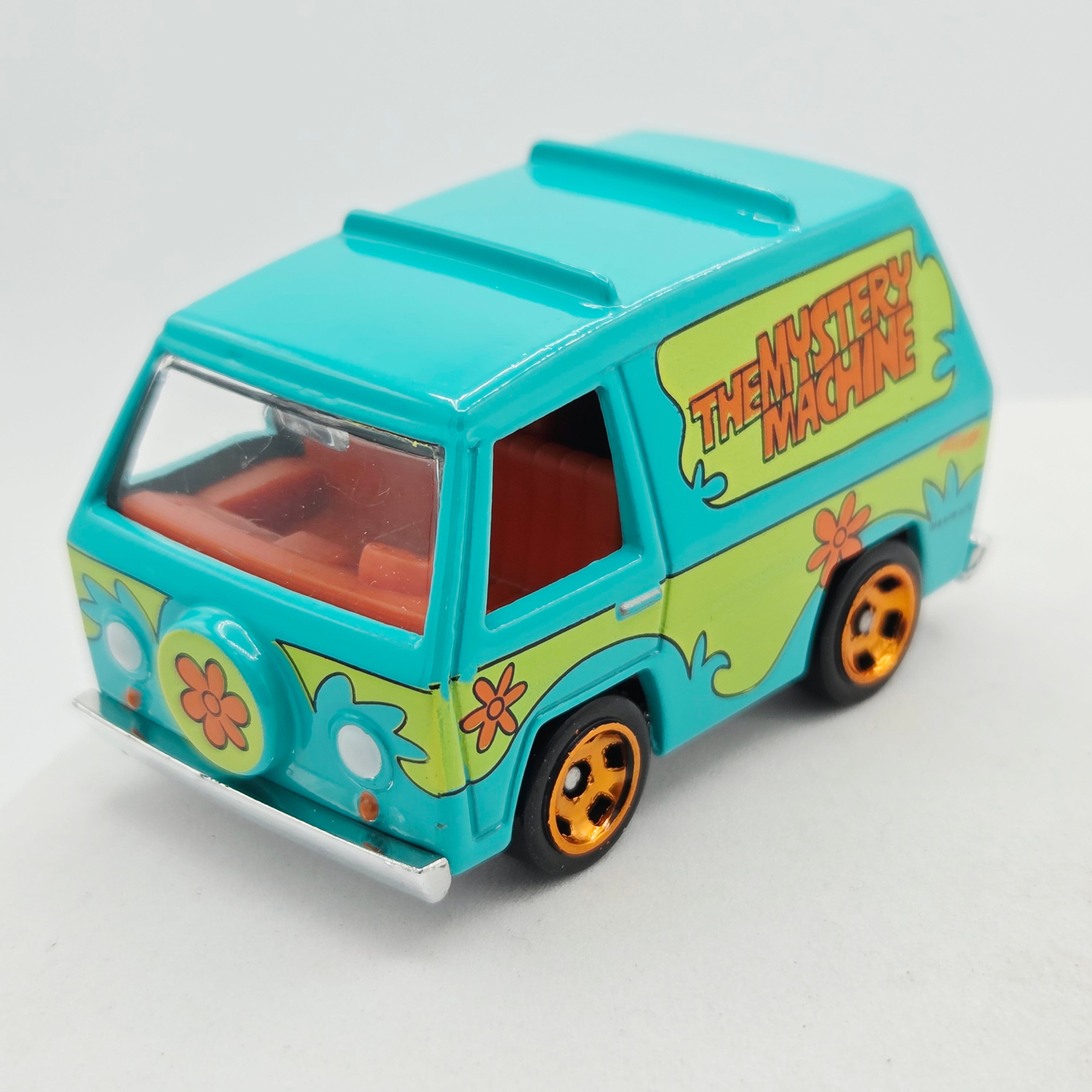 Hot Wheels Scooby Doo Mystery Machine - RSW Wheels (2021 HW Basic - Screen Time)