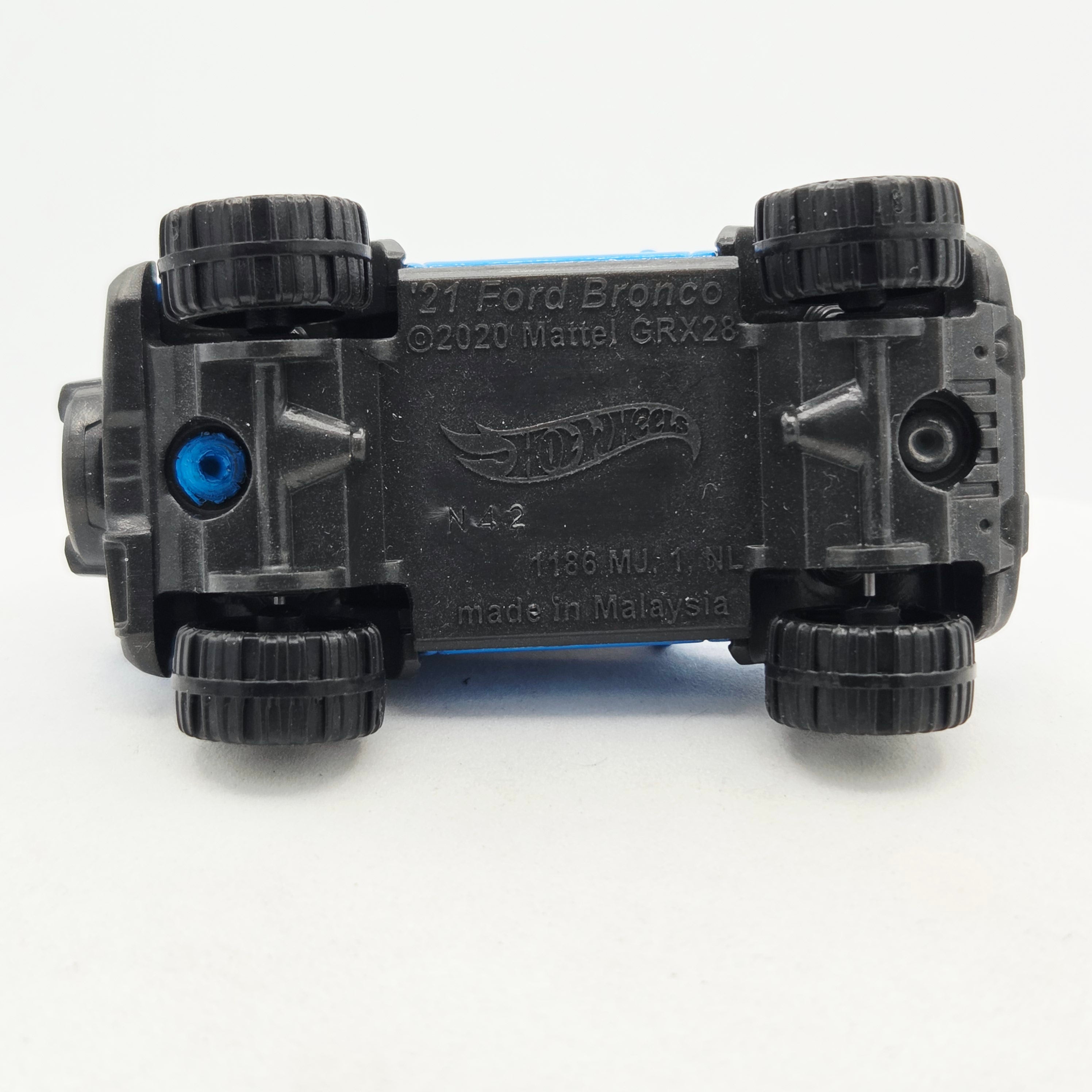 Hot Wheels '21 Ford Bronco (2021 HW Basic - Now and Then)