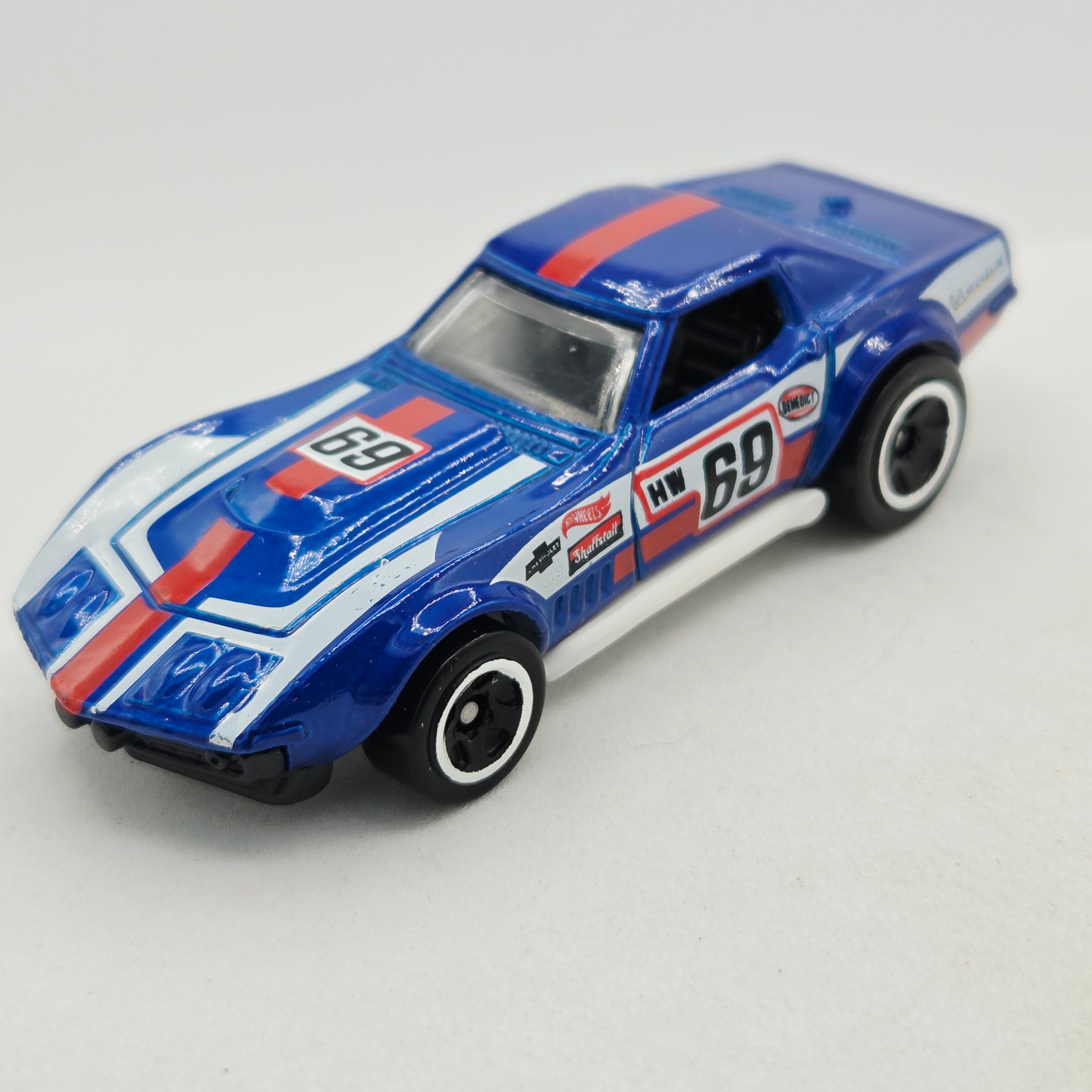 Hot Wheels '69 COPO Chevrolet Corvette (2022 HW Basic - Retro Racers)
