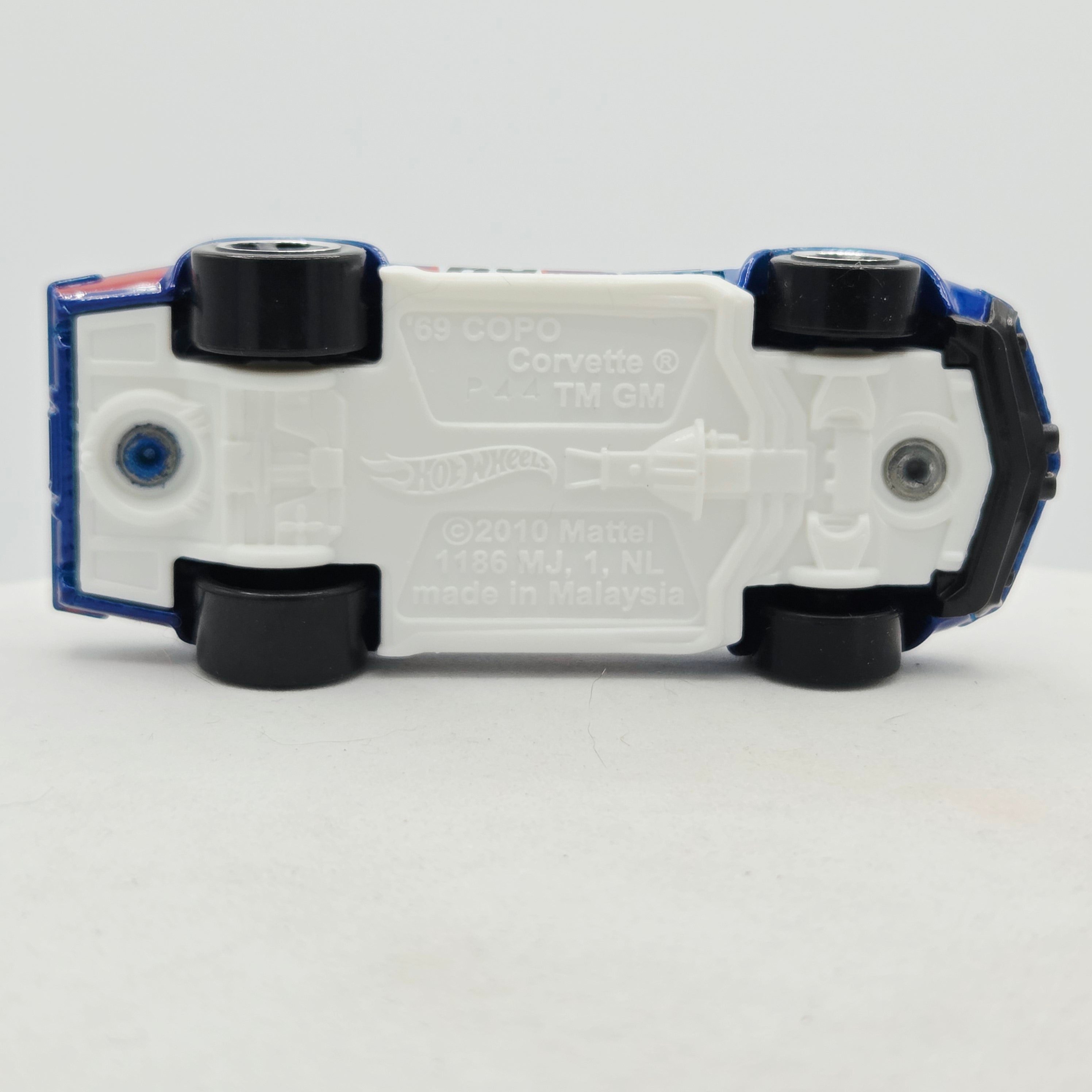 Hot Wheels '69 COPO Chevrolet Corvette (2022 HW Basic - Retro Racers)