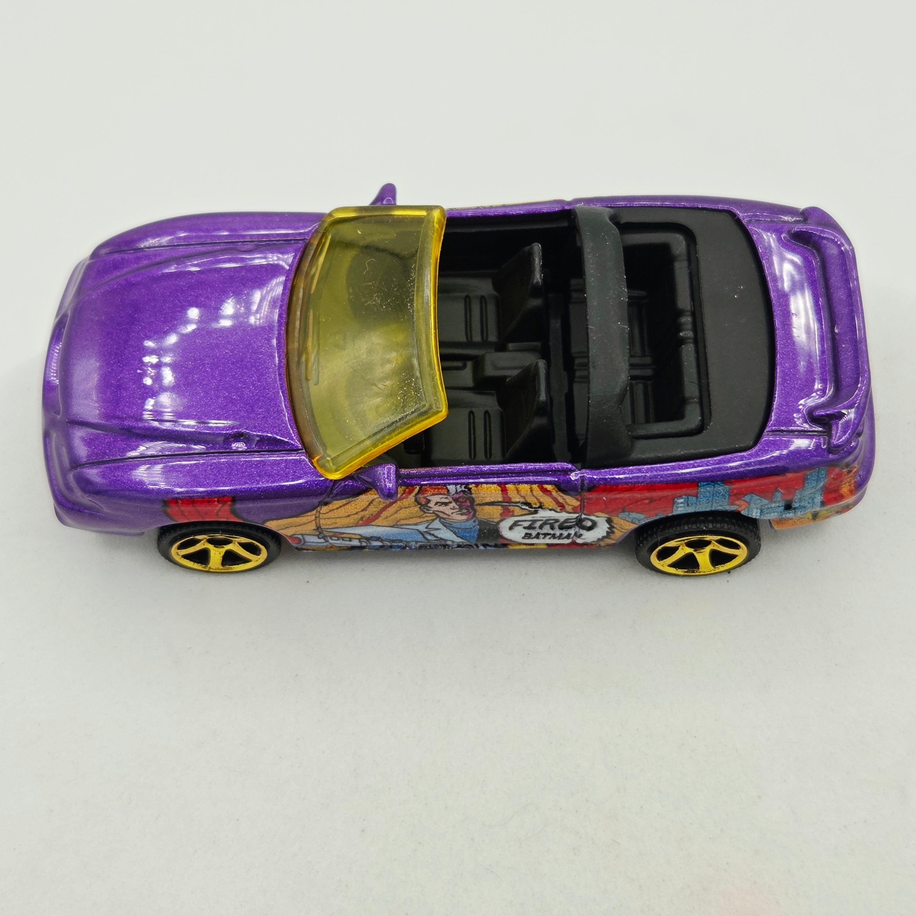 Matchbox Ford Mustang Cobra Convertible (2013 MBX Batman 3 Pack - Multipack Exclusive)