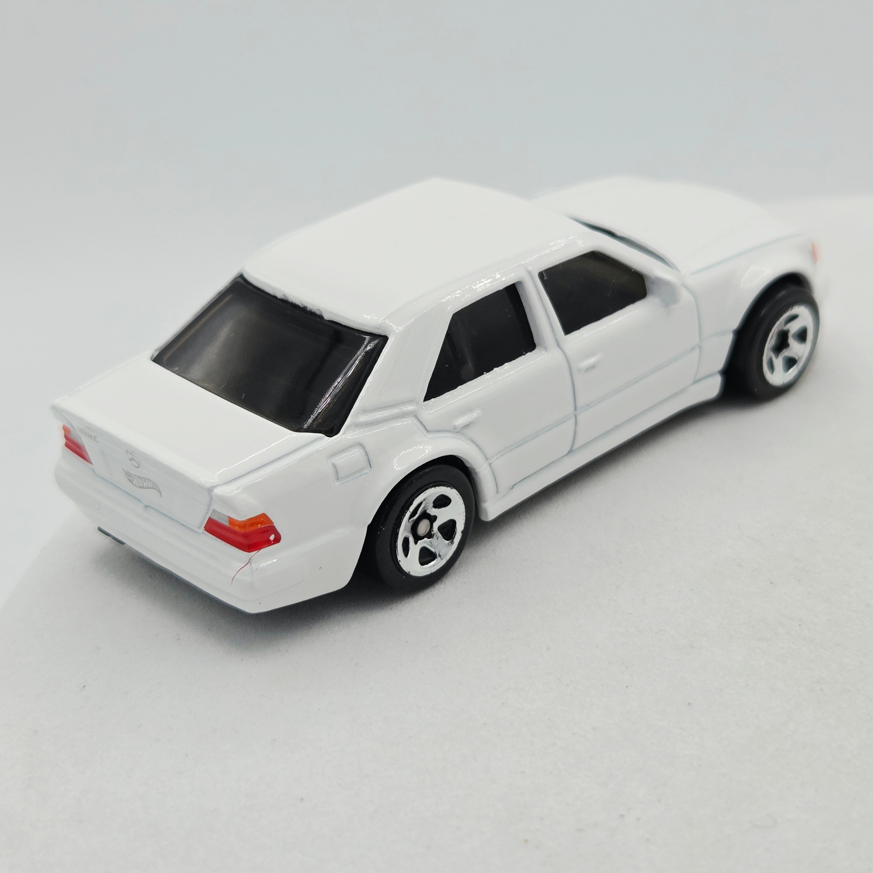 Hot Wheels Mercedes-Benz 500 E (2022 HW Factory Fresh - Dollar General Exclusive)