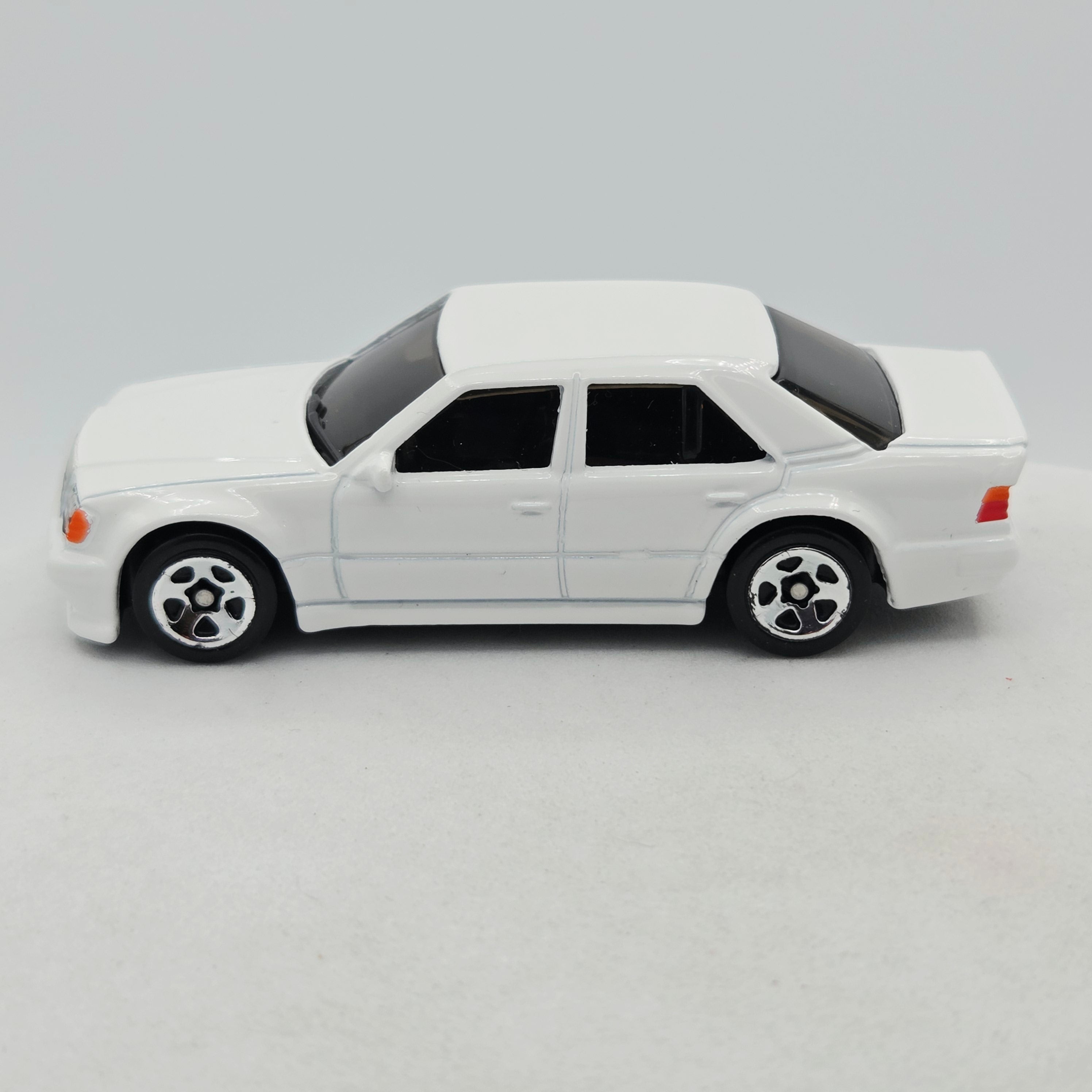 Hot Wheels Mercedes-Benz 500 E (2022 HW Factory Fresh - Dollar General Exclusive)