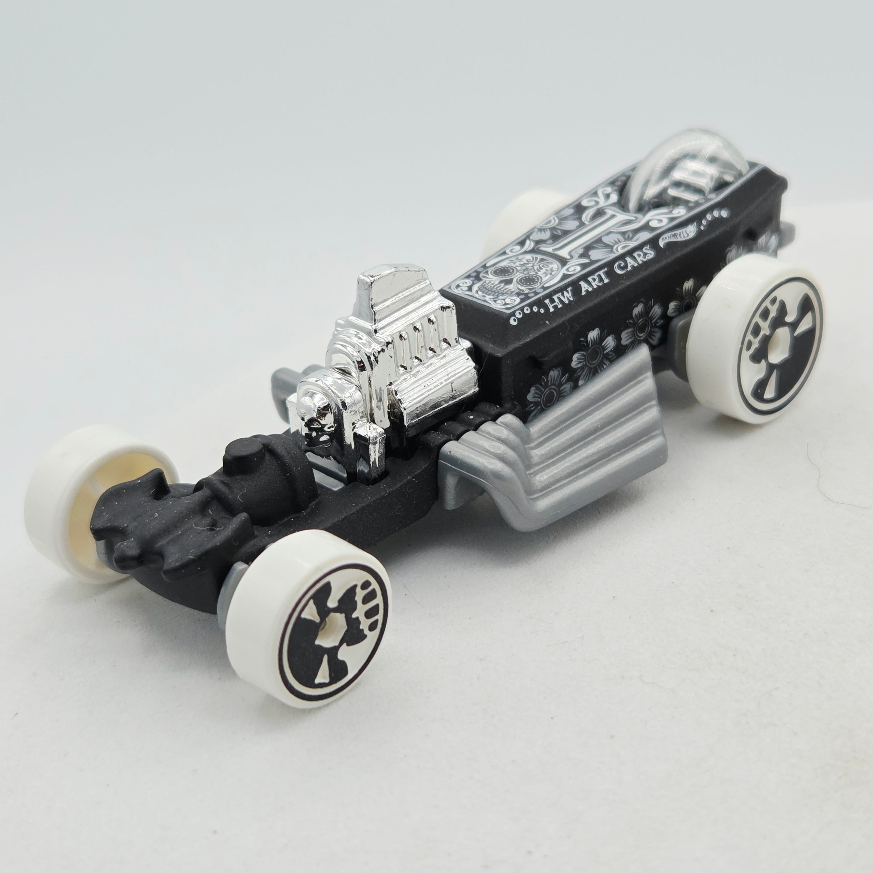 Hot Wheels Rigor Motor (2021 HW Basic - Art Cars)