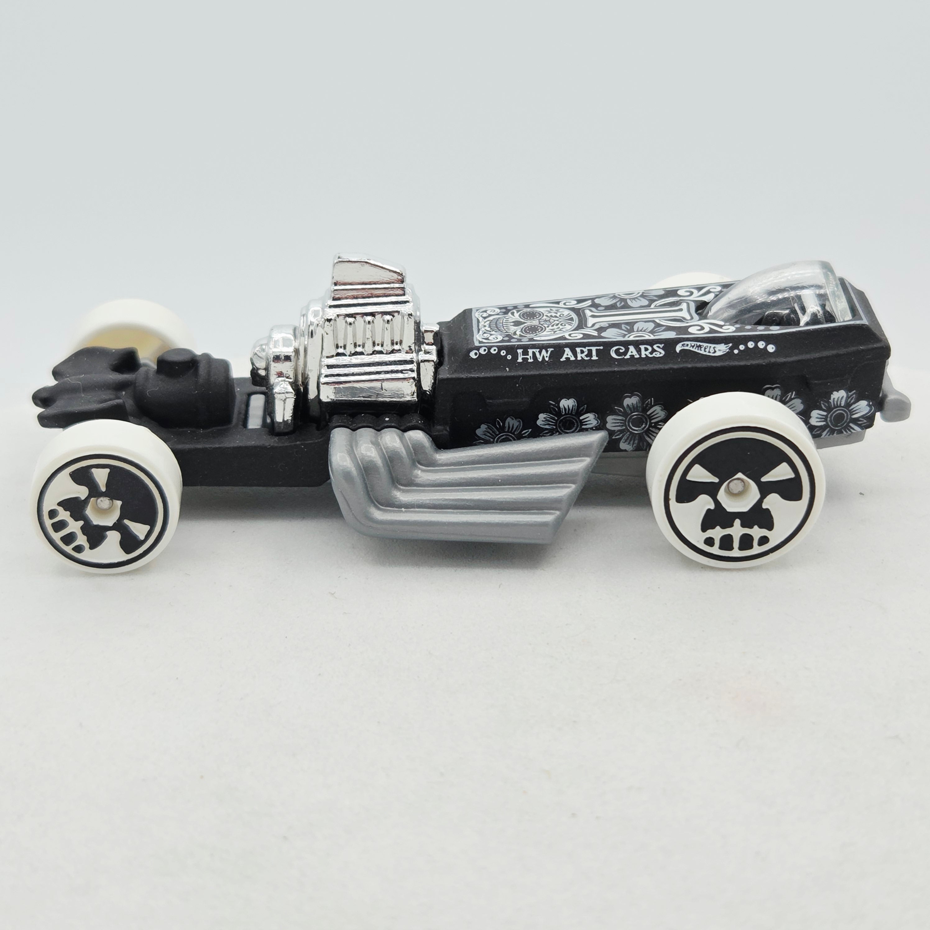 Hot Wheels Rigor Motor (2021 HW Basic - Art Cars)