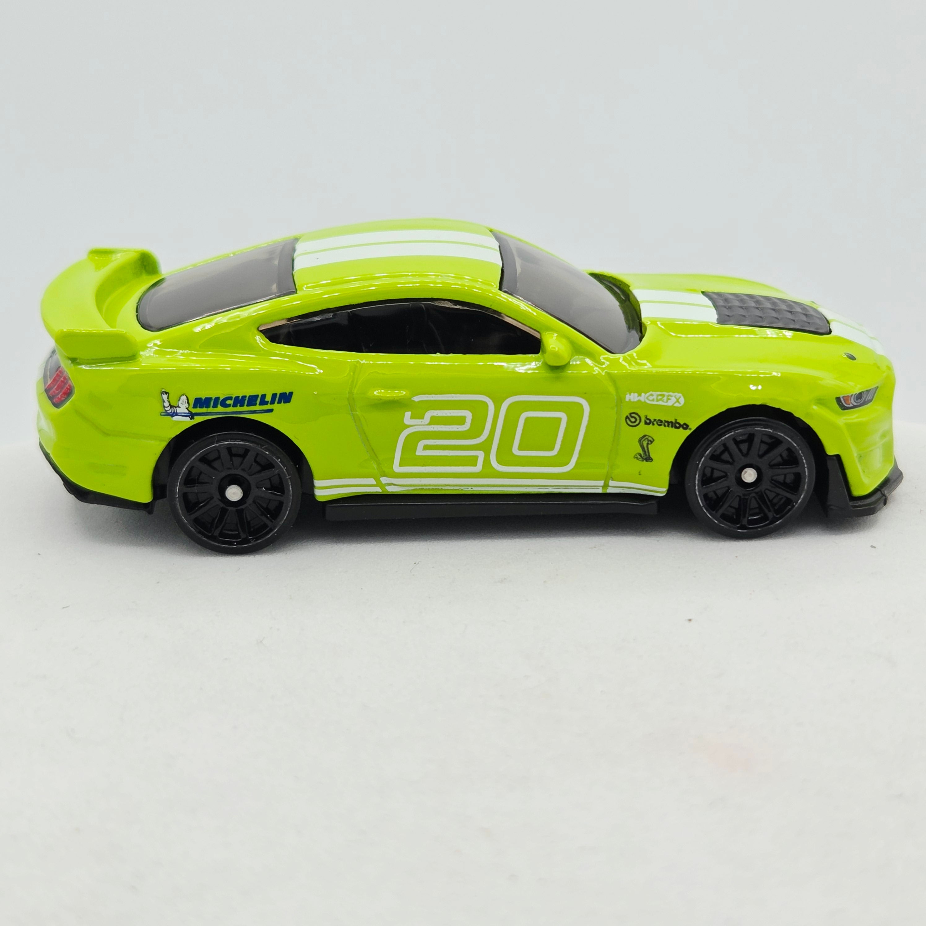 Hot Wheels '20 Ford Mustang Shelby GT 500 (2022 HW Racing Circuit - Walmart Exclusive)