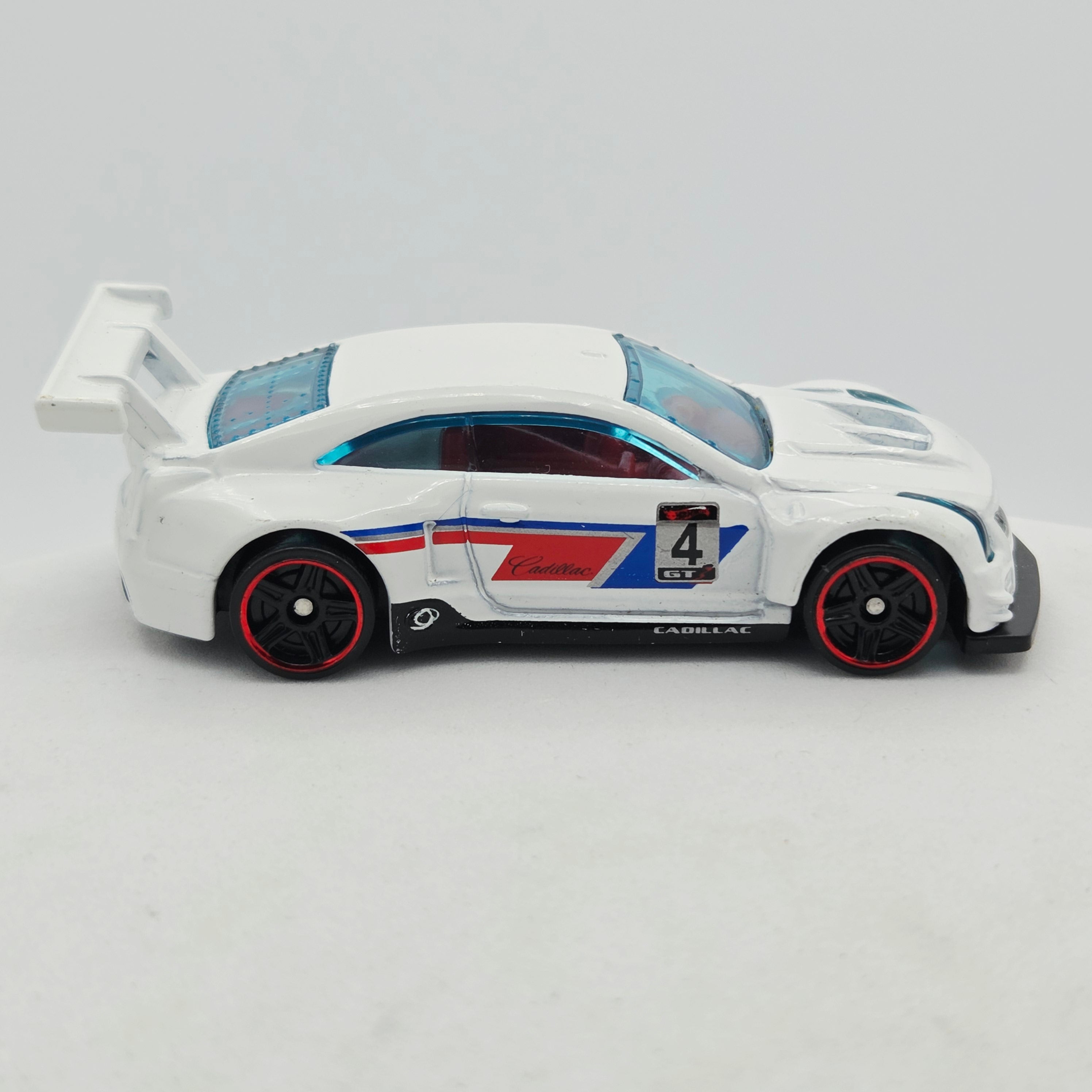 Hot Wheels '16 Cadillac ATS-V R, White (2019 HW Basic - Race Day)
