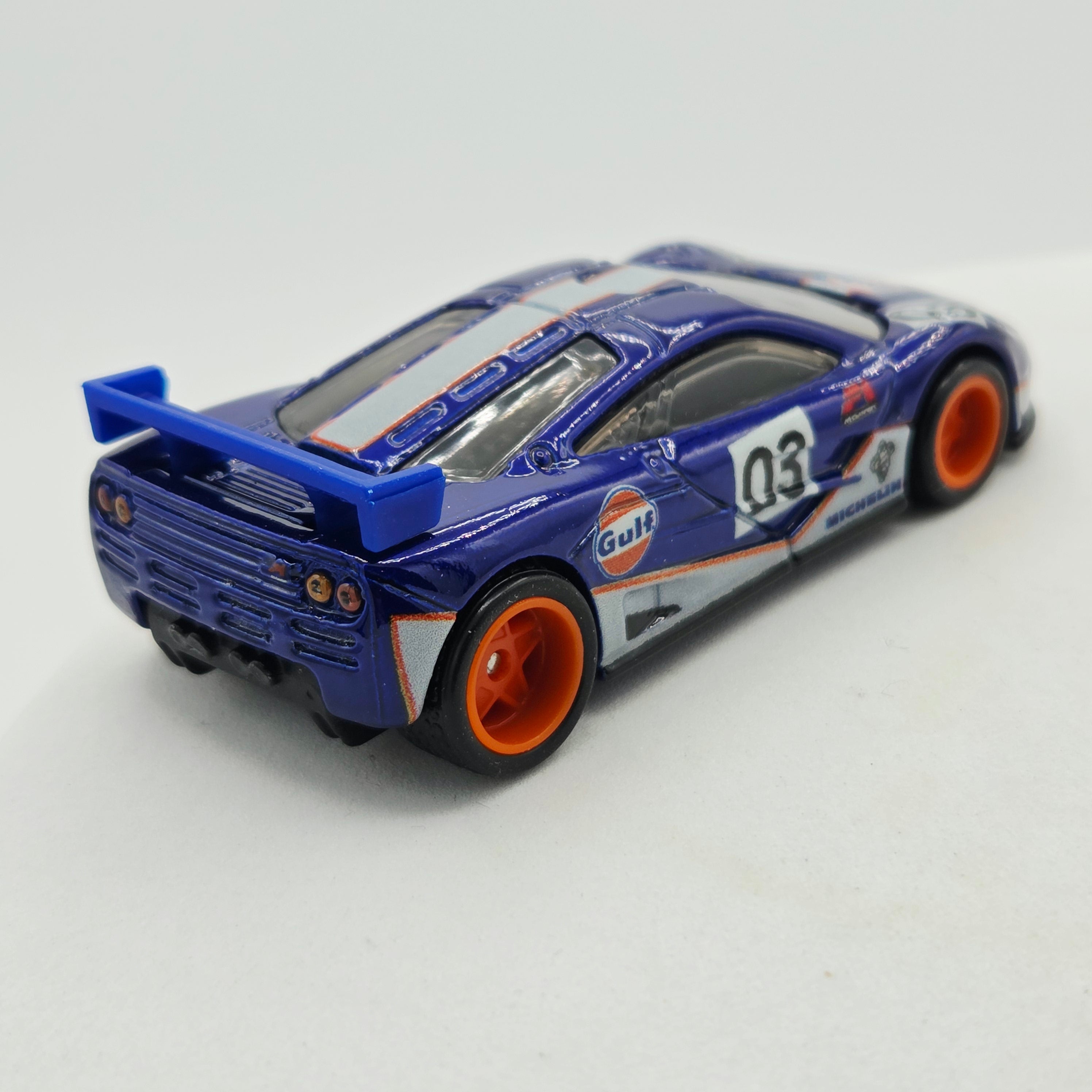 Hot Wheels McLaren F1 GTR "Gulf Oil" (2021 Car Culture - British Power)
