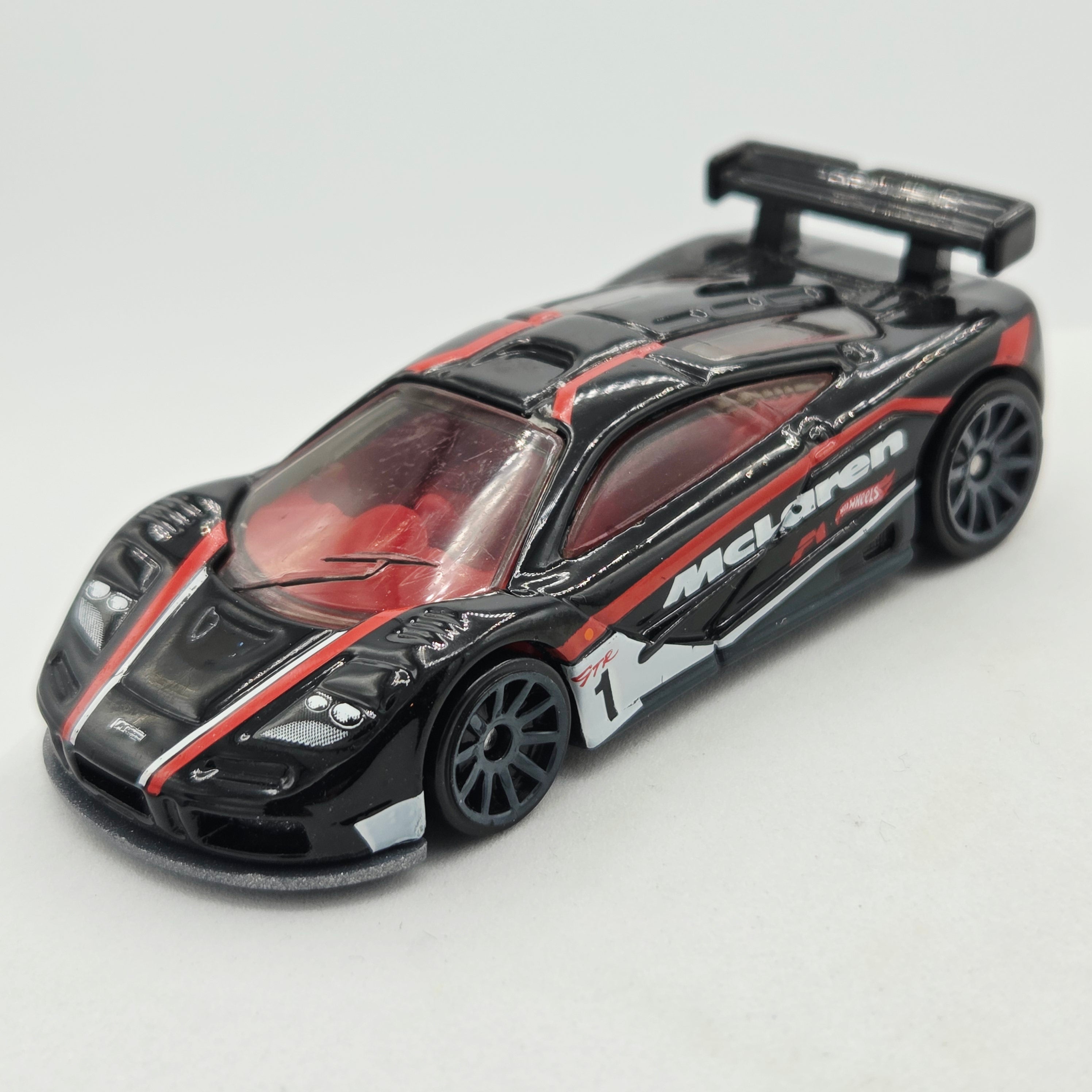 Hot Wheels McLaren F1 GTR (2017 HW Basic - Then)