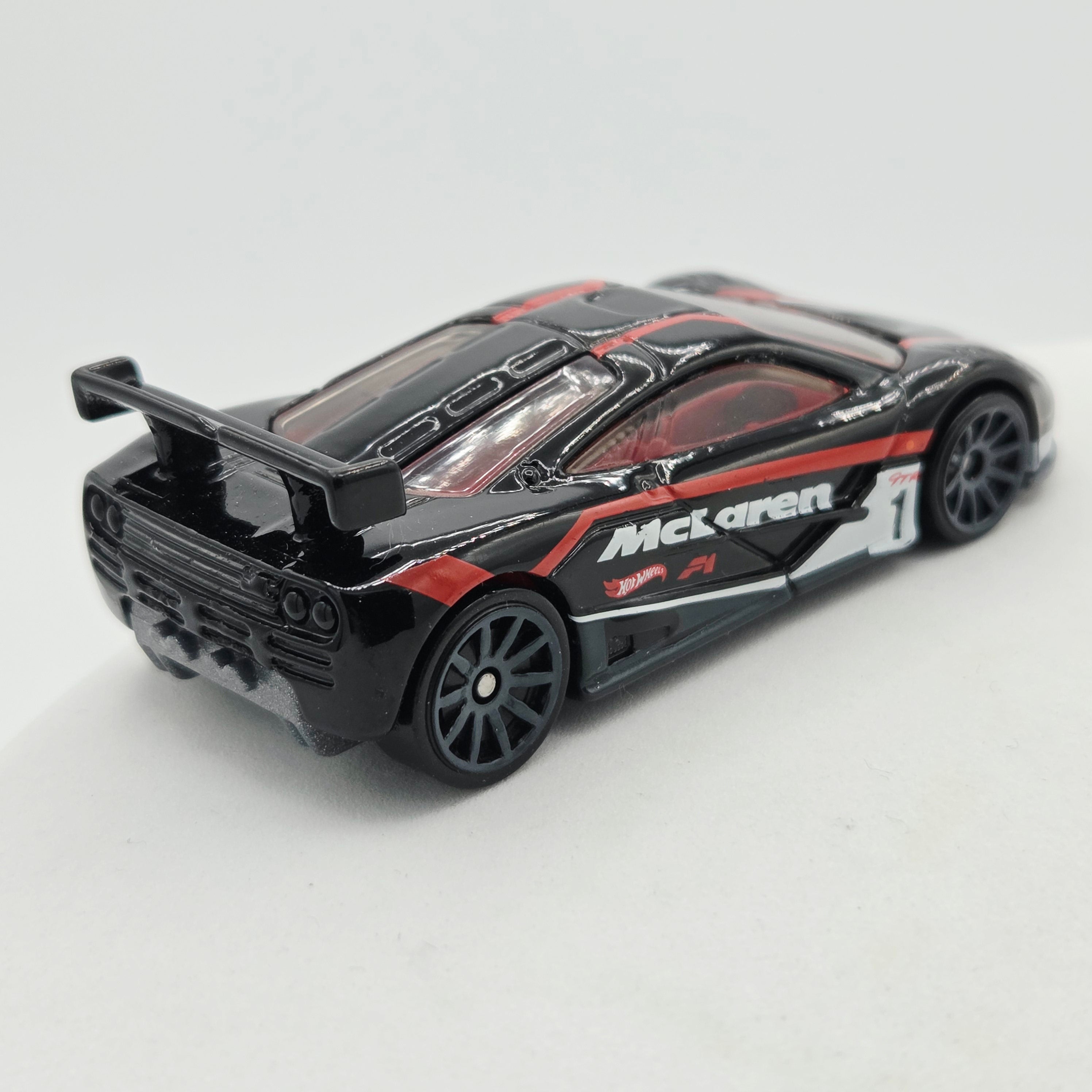 Hot Wheels McLaren F1 GTR (2017 HW Basic - Then)