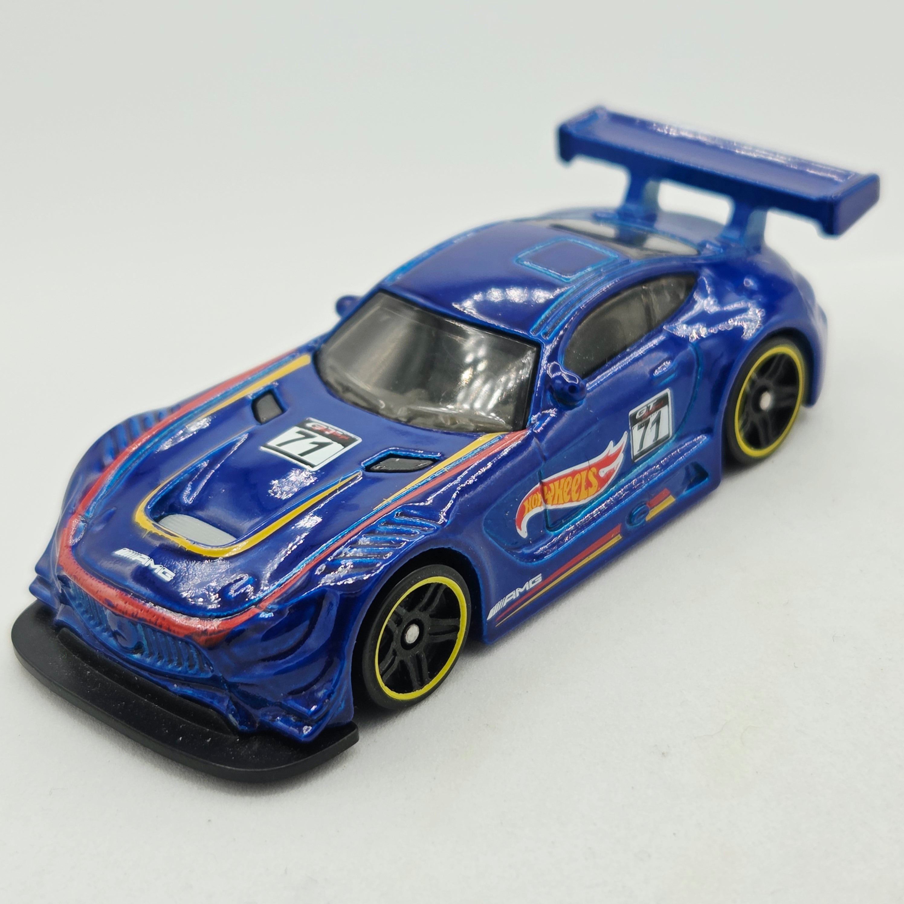 Hot Wheels '16 Mercedes-AMG GT3 (2018 HW Basic - Legends of Speed)