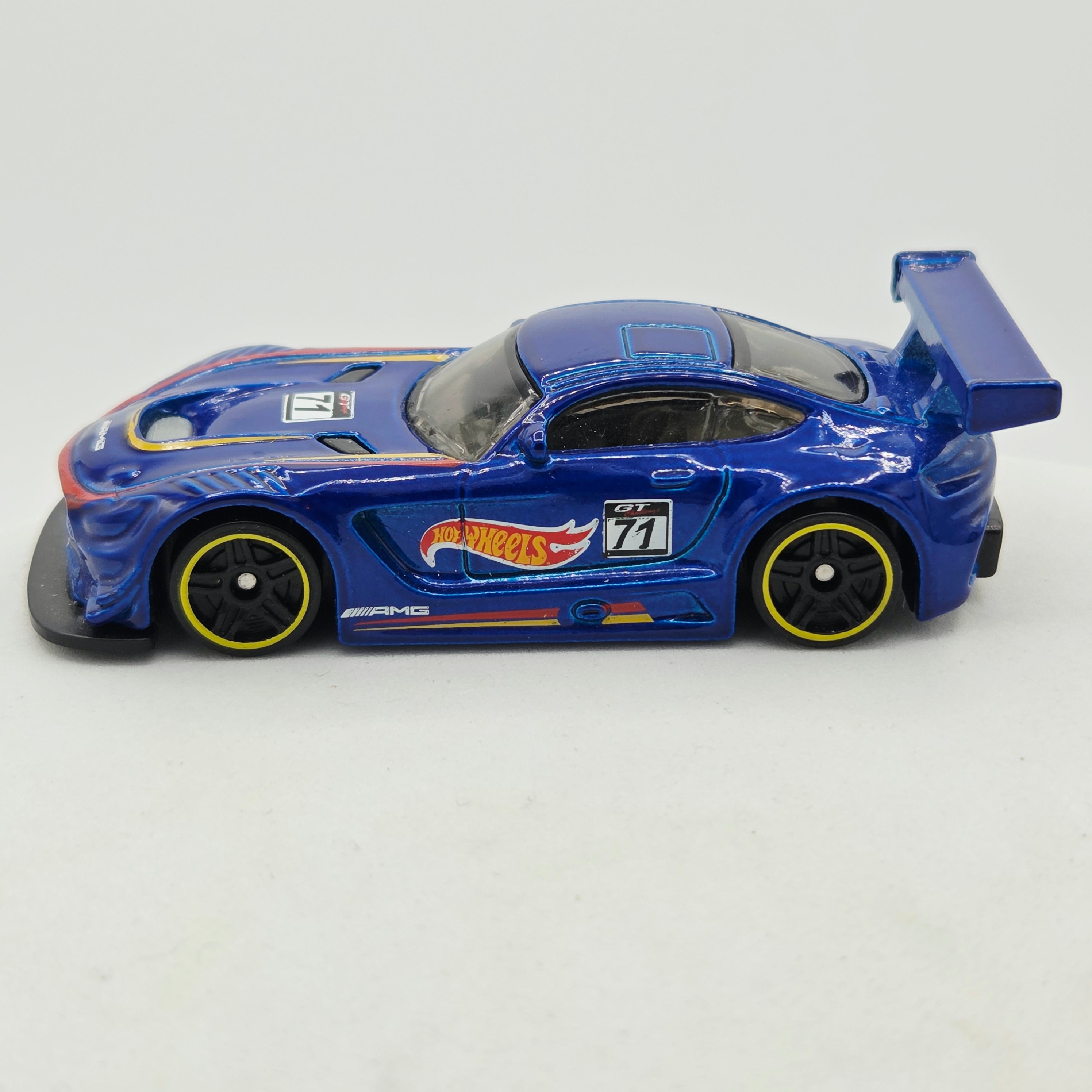Hot Wheels '16 Mercedes-AMG GT3 (2018 HW Basic - Legends of Speed)