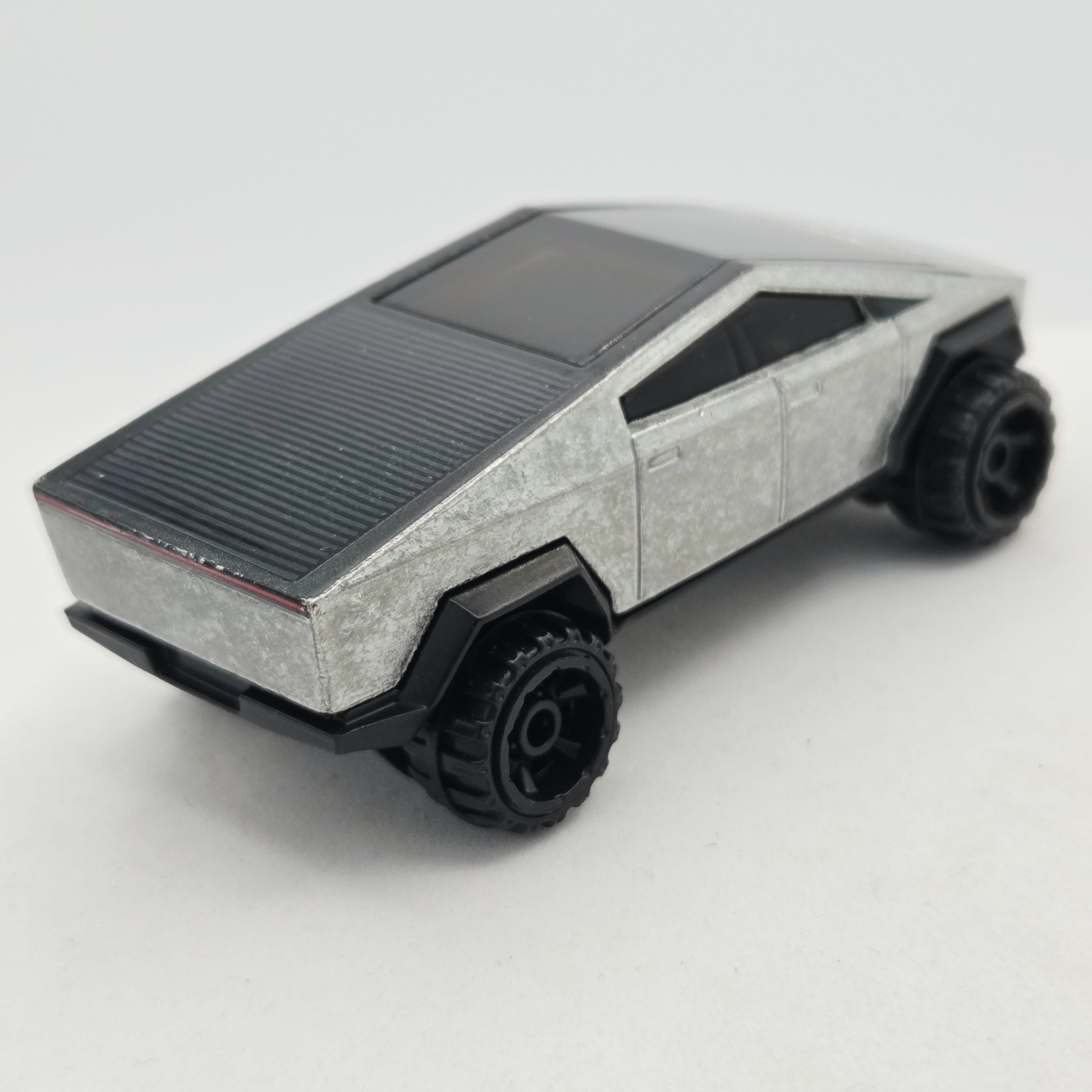 Hot Wheels Tesla Cybertruck (2021 HW Basic - Green Speed)