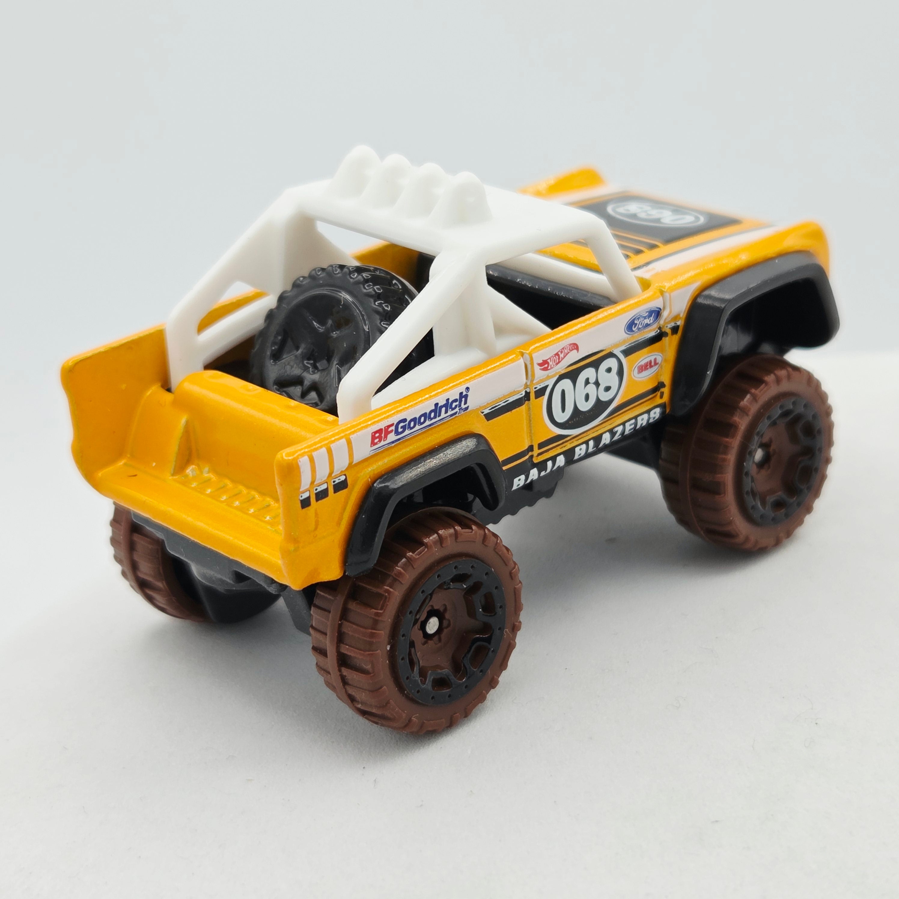Hot Wheels Custom Ford Bronco (2022 HW Baja Blazers - Dollar General Exclusive)