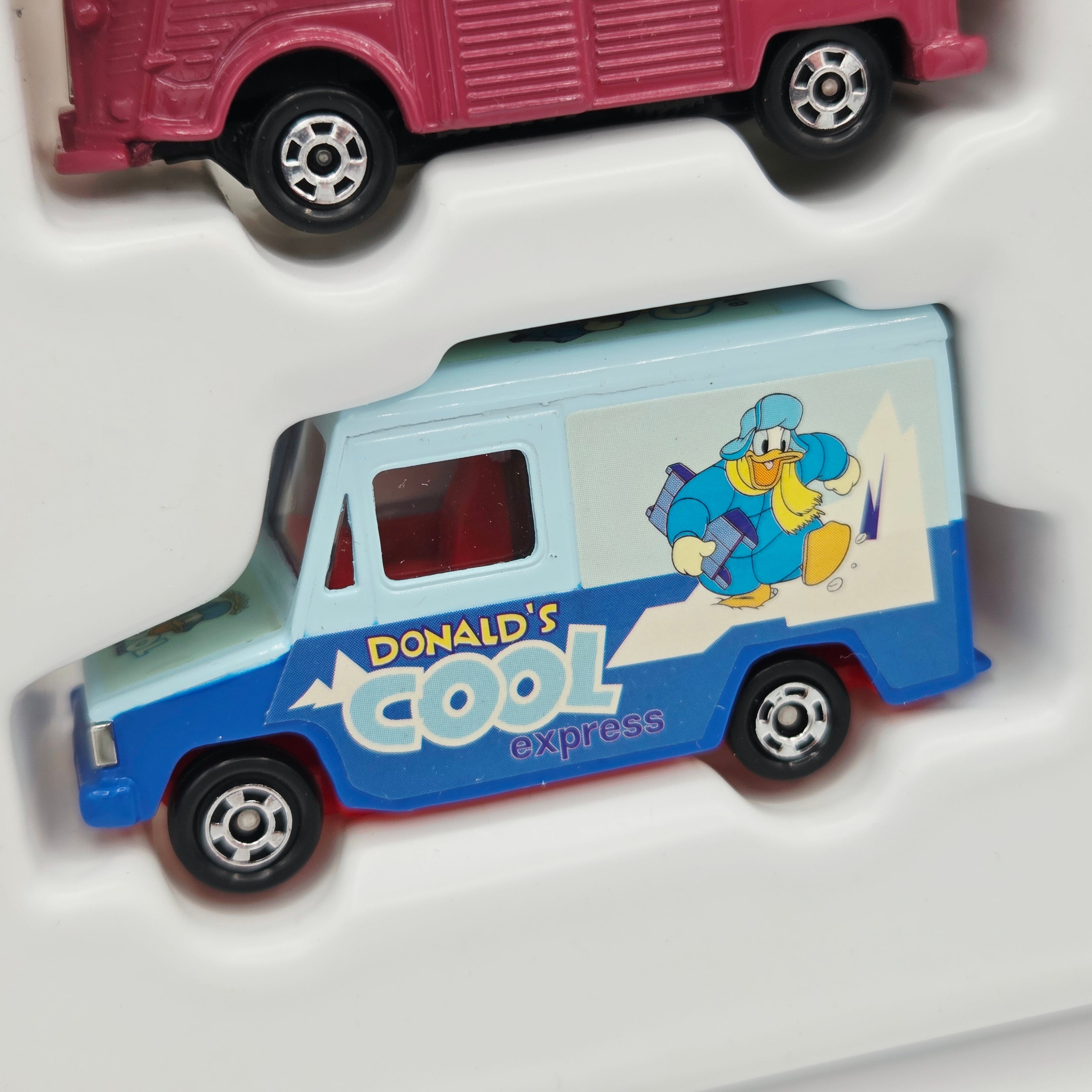 Takara Tomy - Disney Characters Box Set of 4 Cars (Tomica) *OPEN BOX*