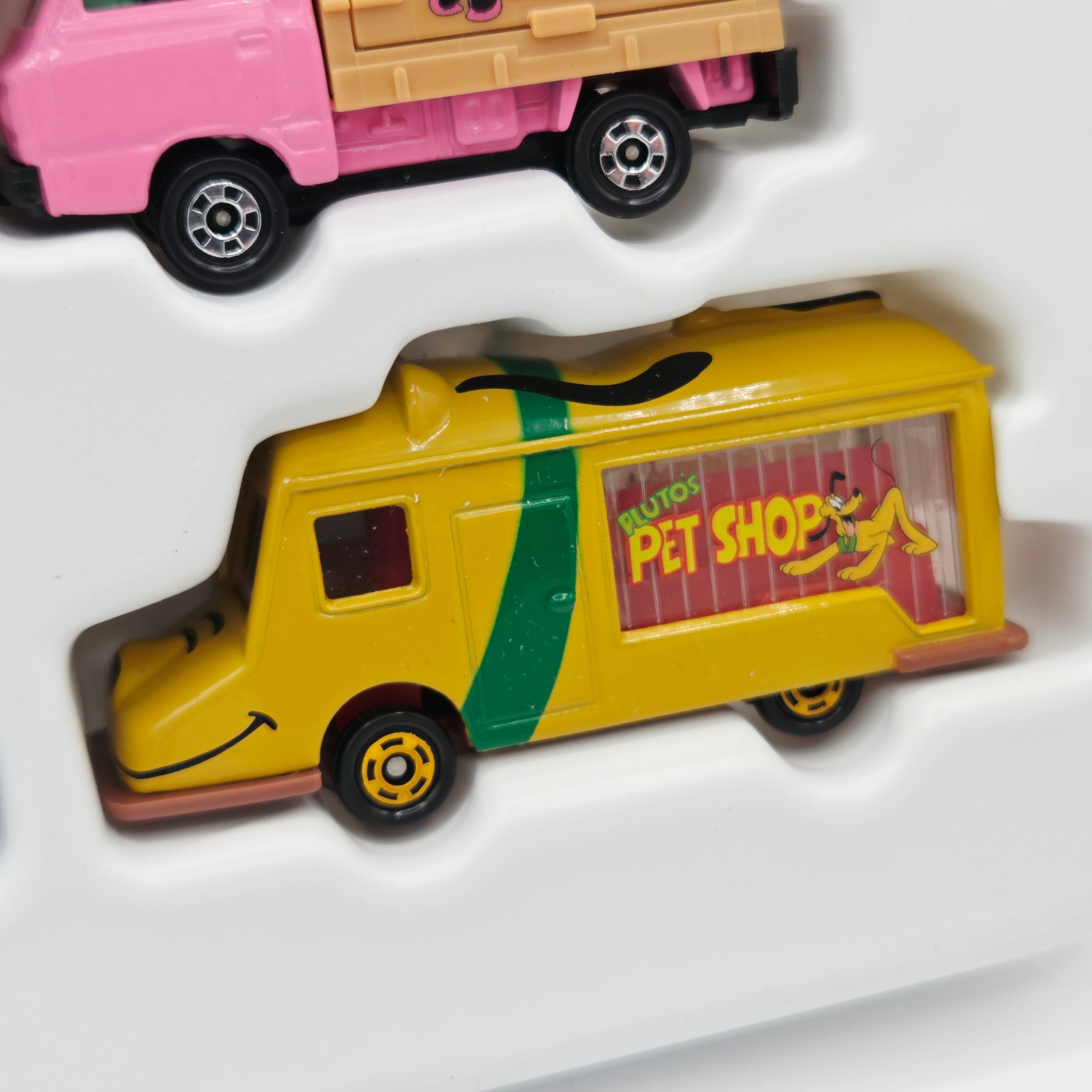 Takara Tomy - Disney Characters Box Set of 4 Cars (Tomica) *OPEN BOX*