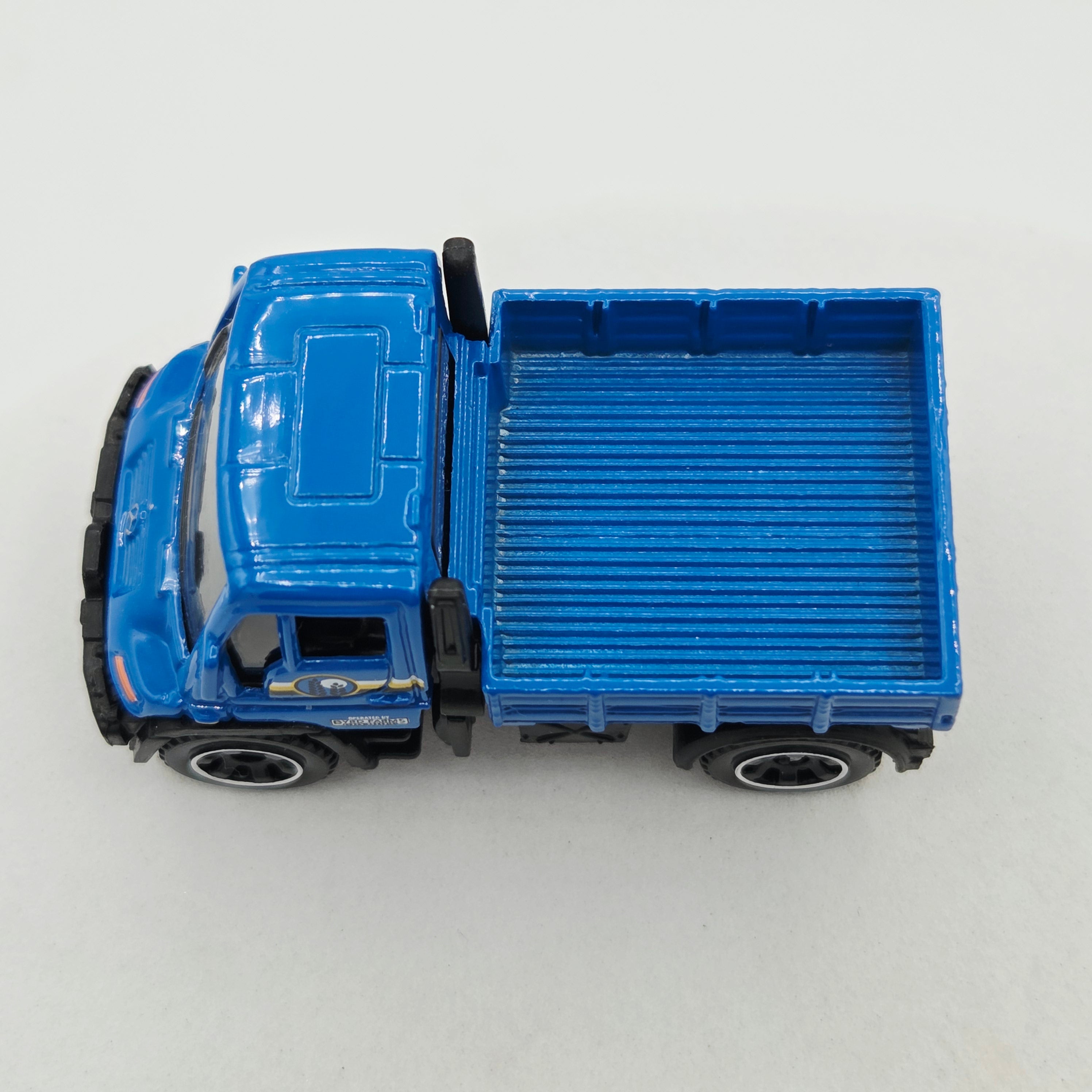 Matchbox Mercedes-Benz Unimog U300 "Byrd Farms" (2024 MBX 9 Pack - Multipack Exclusive)