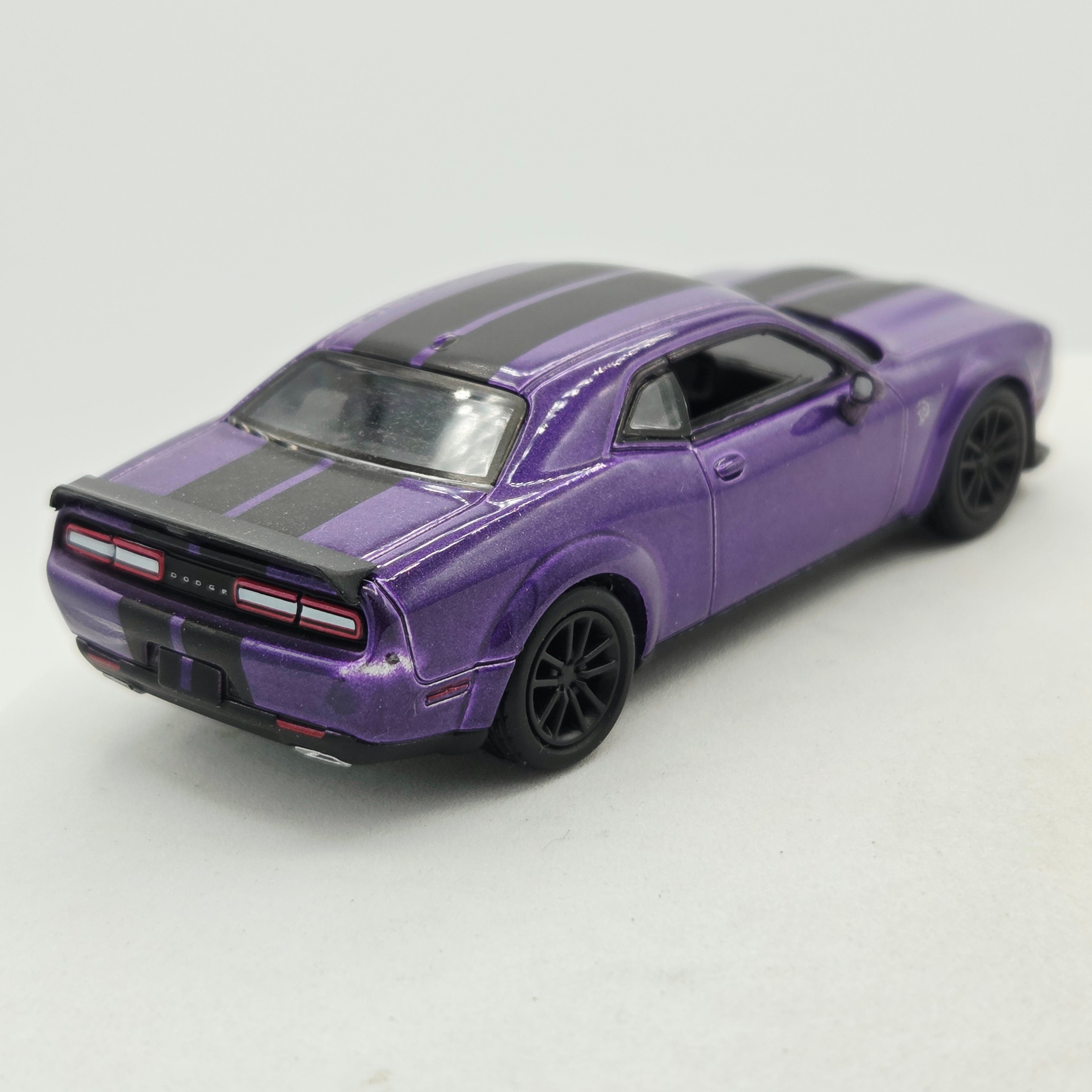 GreenLight '23 Dodge Challenger SRT Hellcat - 1:64, Loose (2025 Showroom Floor Ser.7)