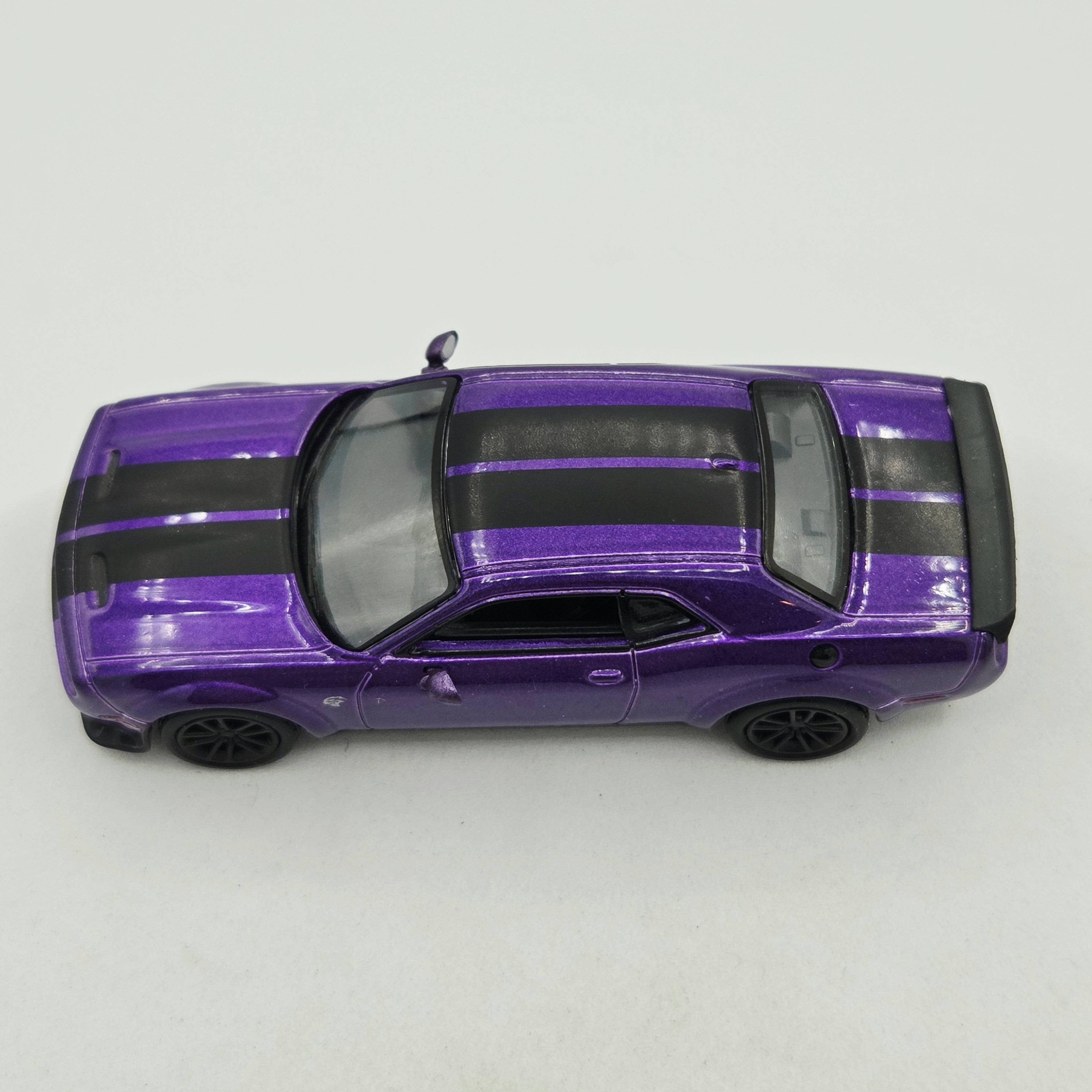 GreenLight '23 Dodge Challenger SRT Hellcat - 1:64, Loose (2025 Showroom Floor Ser.7)