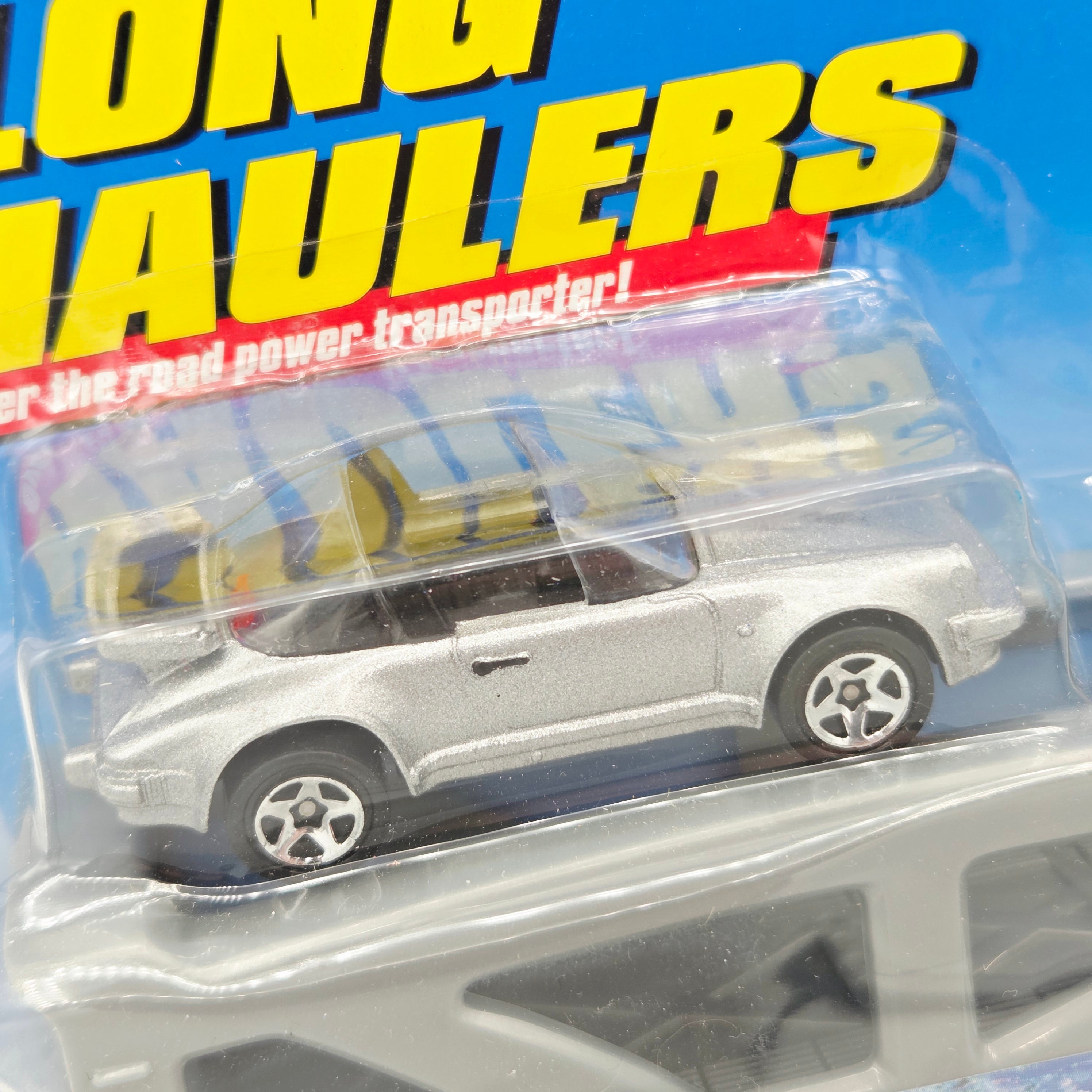 Hot Wheels Exclusive Porsche Targa w/ Semi Truck (1999 Long Haulers)