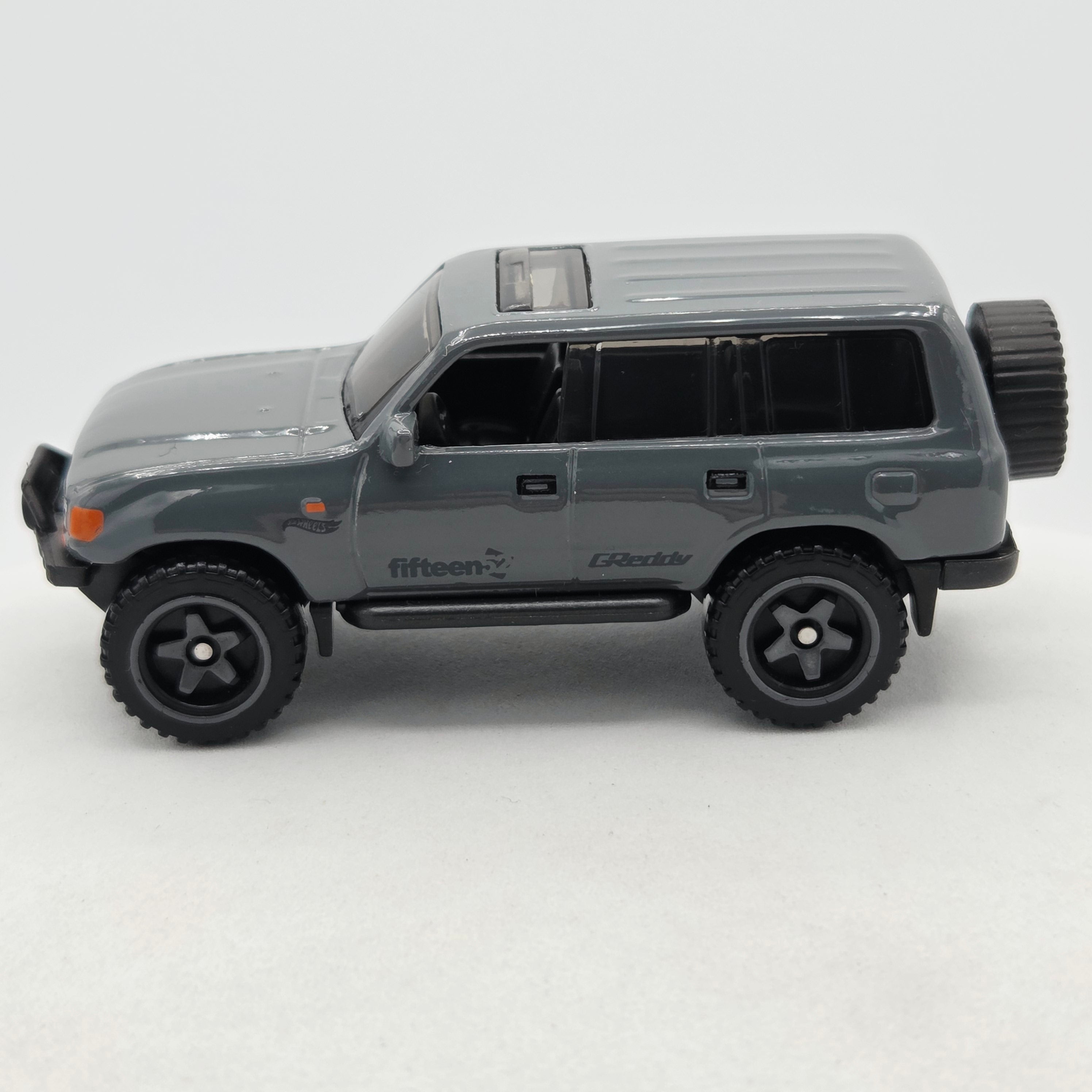 Hot Wheels Toyota Land Cruiser 80 (2020 HW Basic - Hot Trucks)