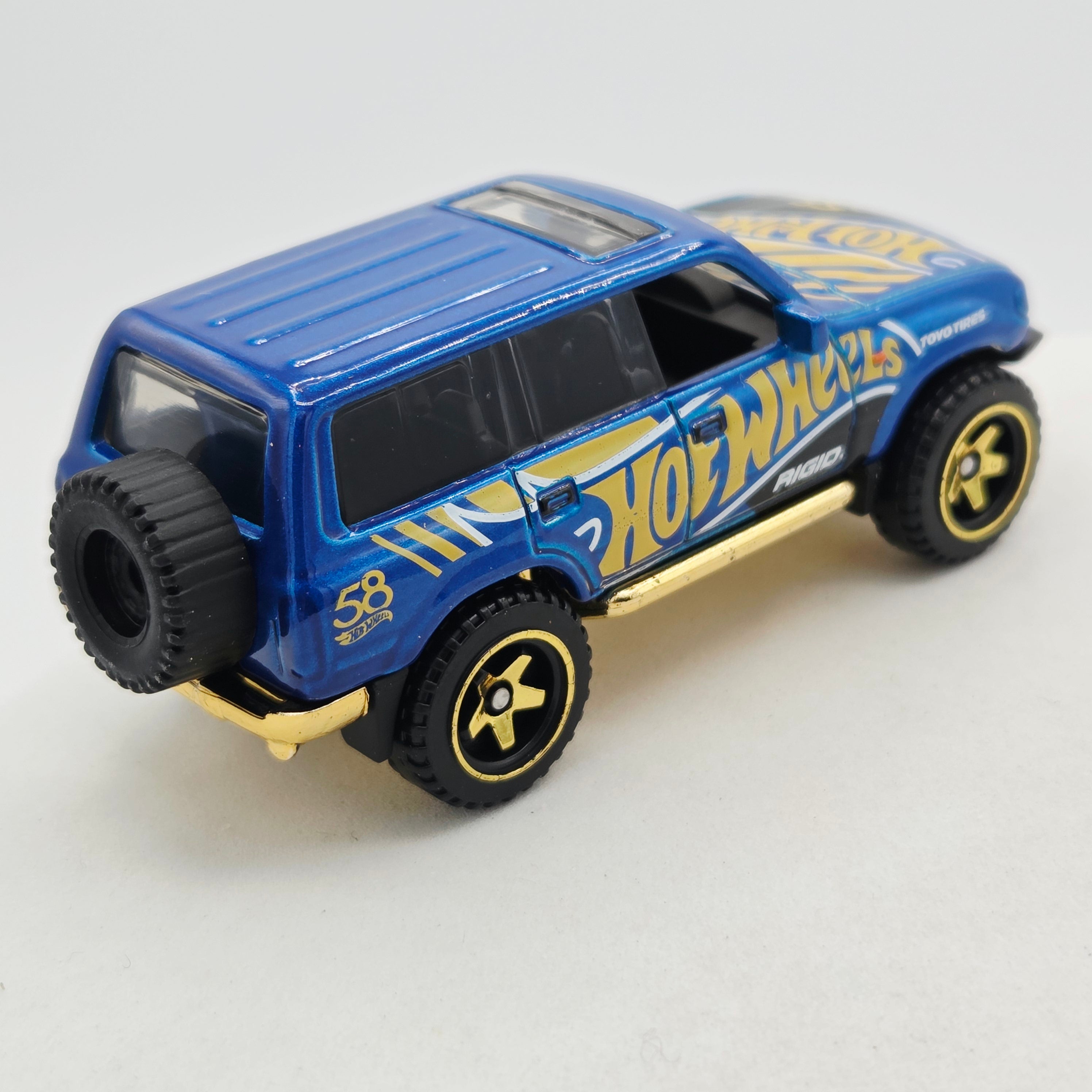 Hot Wheels Toyota Land Cruiser 80 (2026 Pearl & Chrome 58th Anniversary Mix 2)